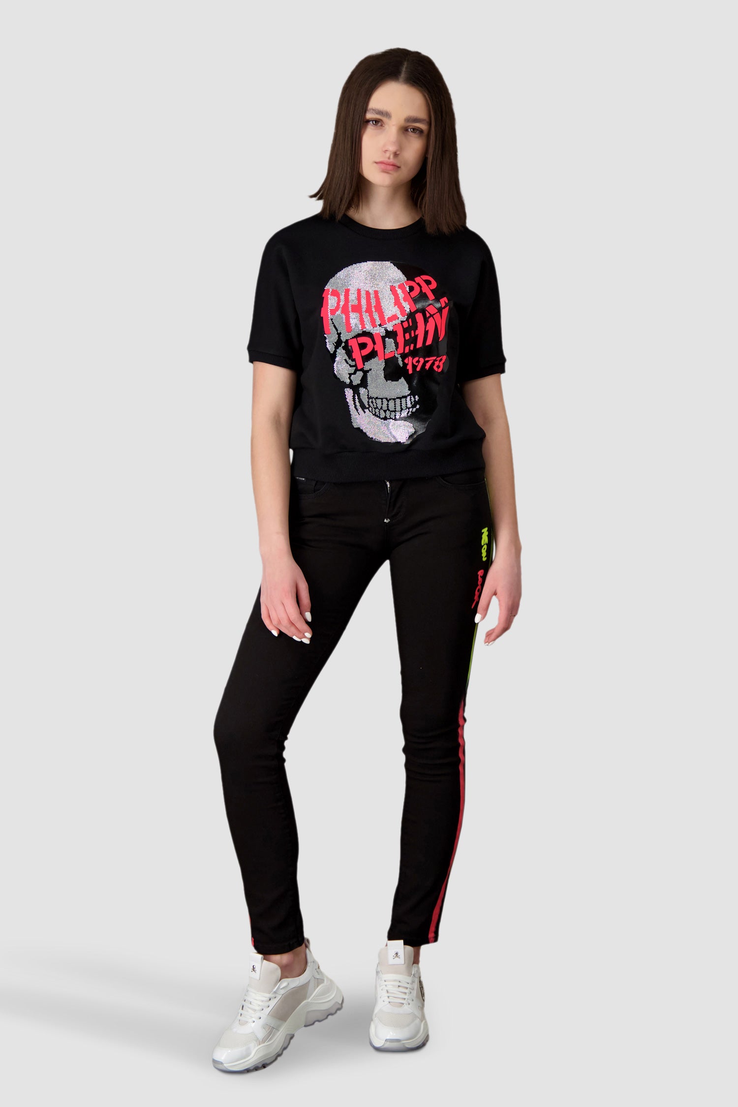 Philipp Plein Black Fuchsia SS Skull Strass Sweatshirt | Women's Luxury Embellished Pullover | Streetwear Fashion for Casual Outings & Nightlife