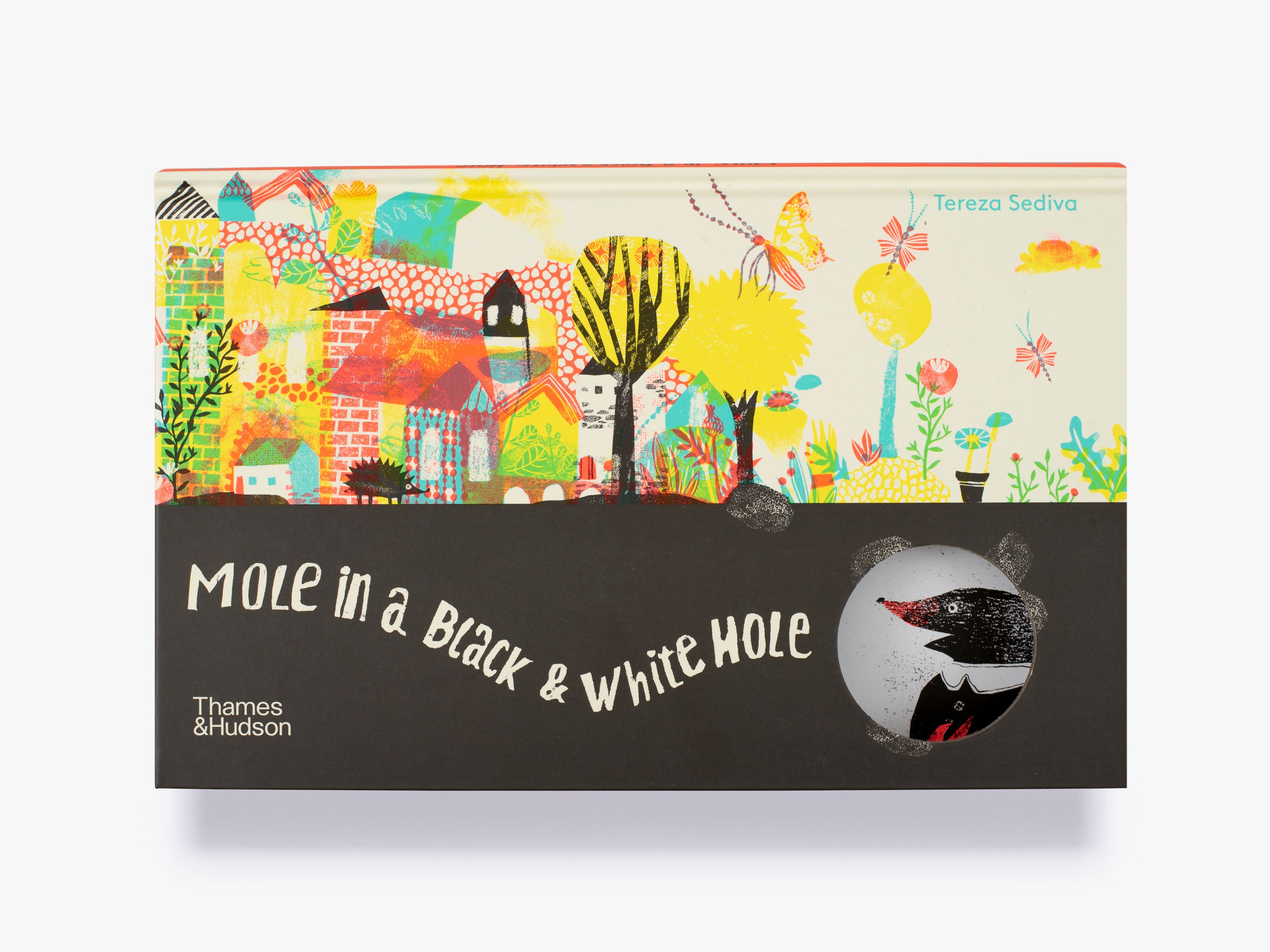 Black and White Hole Mole Trap - Effective Rodent Control for Gardens, Lawns & Farms