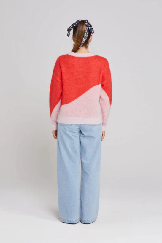 Pink Split Pinky Tomato Wool Jumper for Women - Cozy Winter Sweater for Casual Outfits & Cold Weather Fashion
