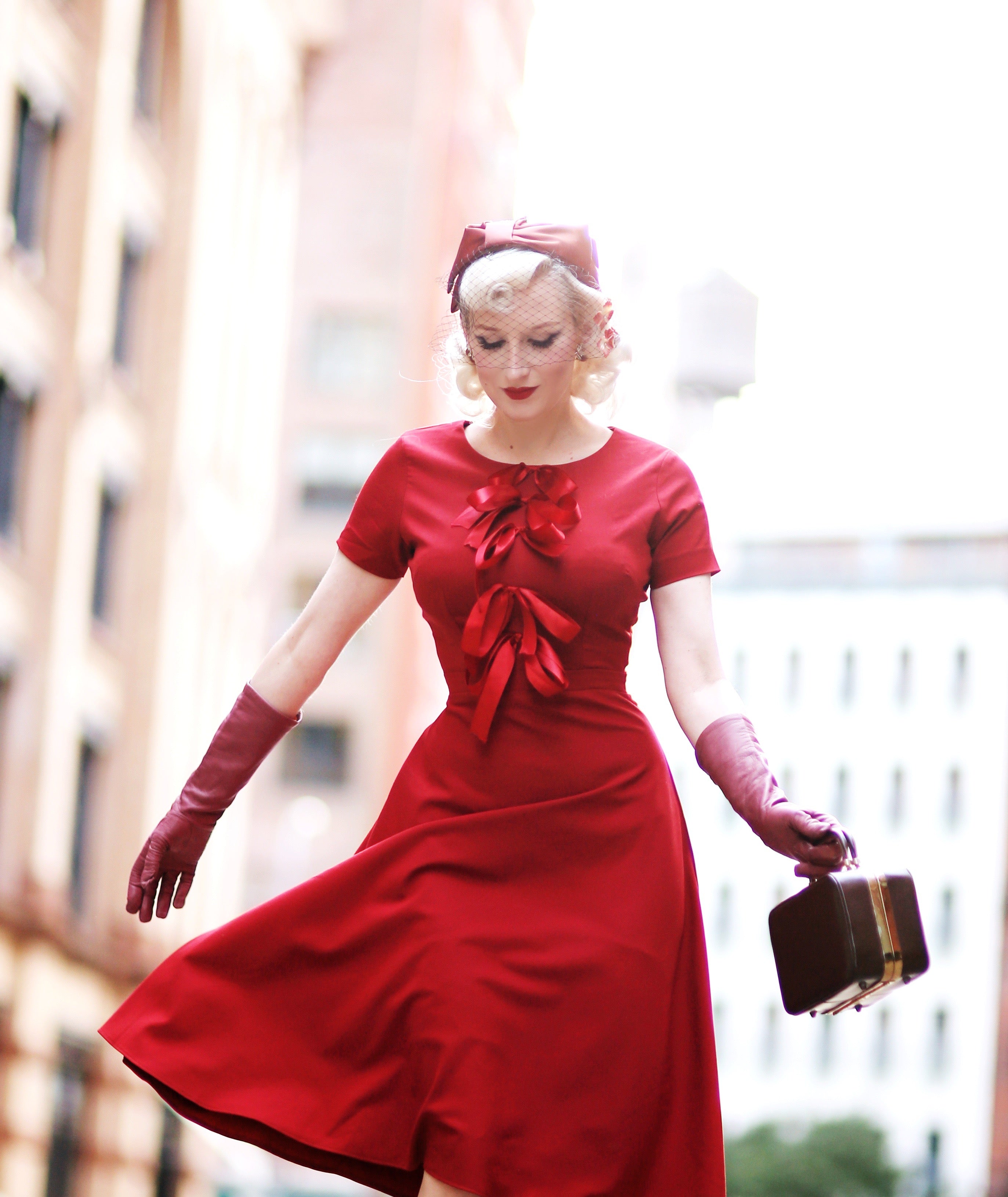 Vintage 50s 60s Swing Dress with Elegant Satin Bow - Retro A-Line Party Dress for Women | Perfect for Cocktail Parties, Weddings & Special Occasions