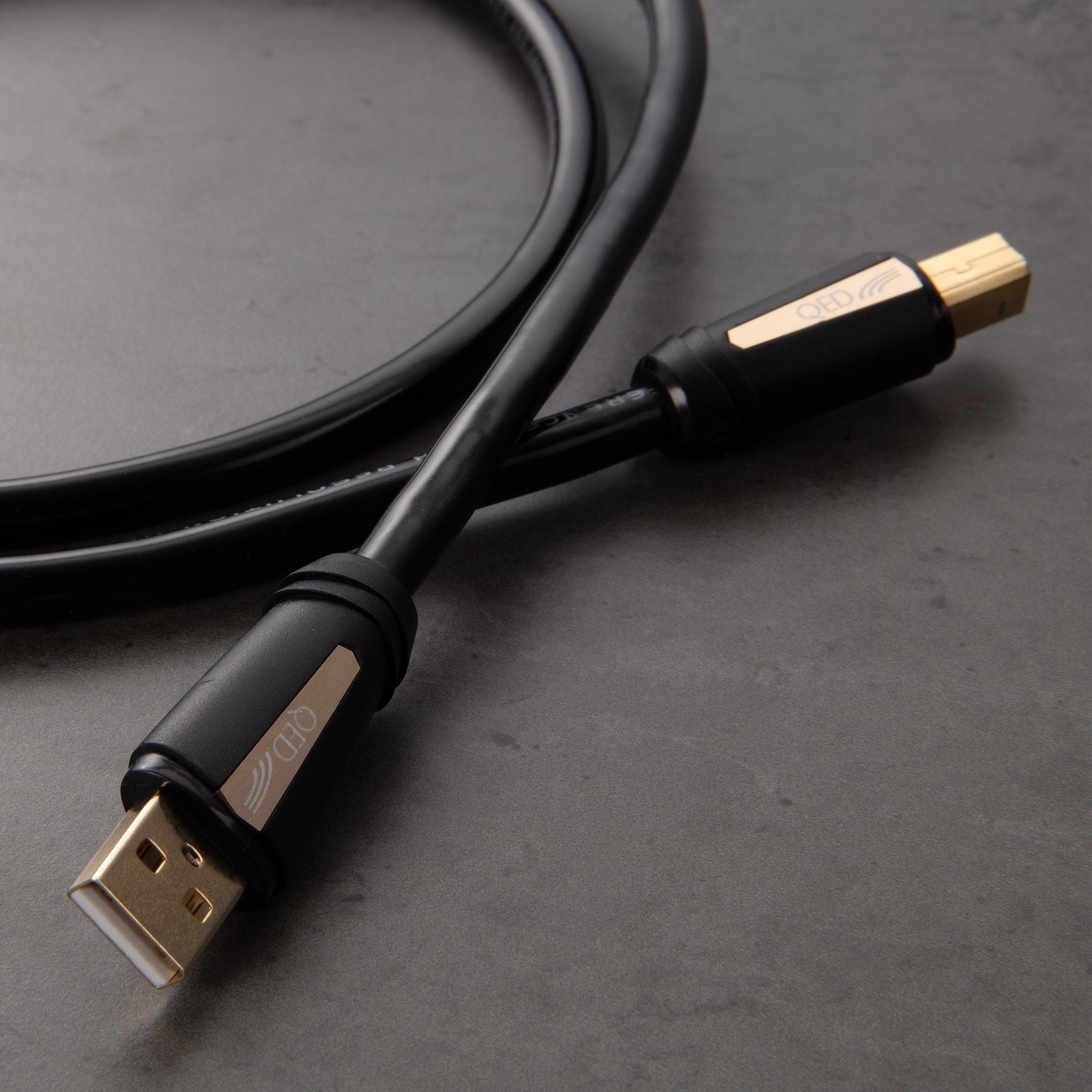 QED Reference High Resolution USB A to B Cable for Audiophile Digital Audio & Studio Equipment - Perfect for DACs, CD Players & Hi-Fi Systems