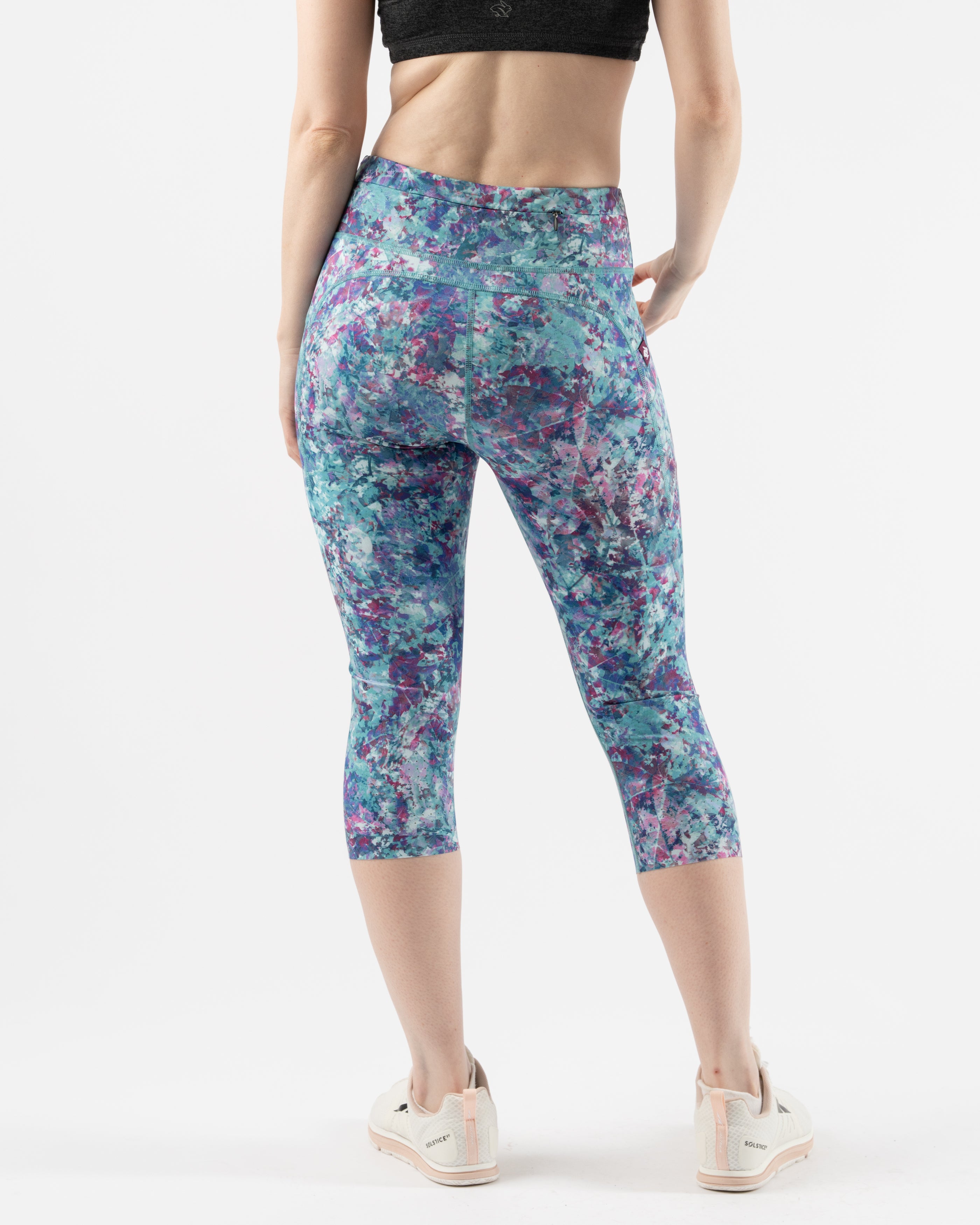 High-Performance Women's Speed Capris - Quick-Dry, Breathable & Stretchable Running & Workout Leggings for Active Lifestyles - Perfect for Gym, Yoga, Jogging & Outdoor Sports