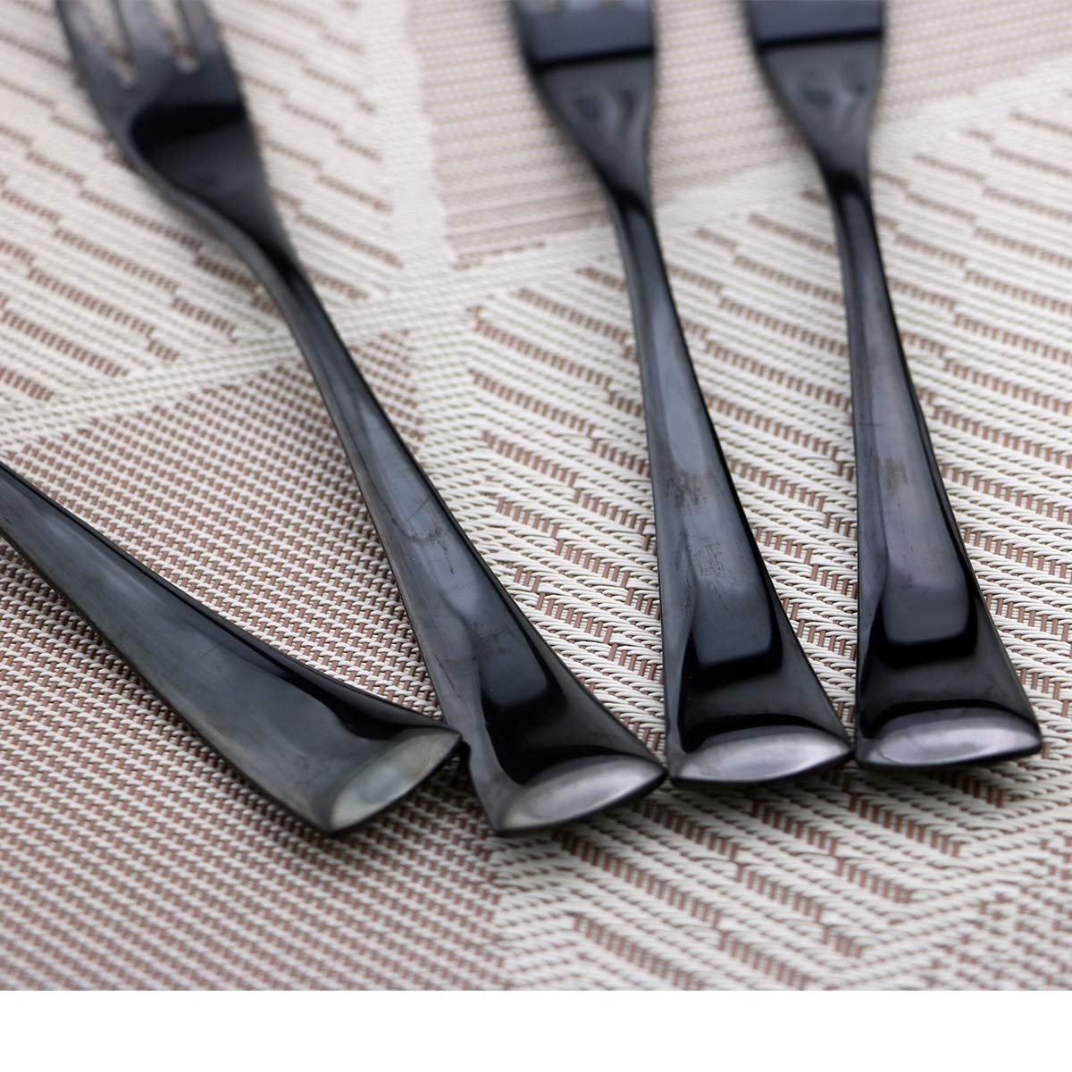 Premium 6-Piece Stainless Steel Seafood Fork Set - 18/10 Mirror Polished Black Heavy-Duty Fish Forks, Elegant Flatware for Oysters, Lobster & Crab - Perfect for Fine Dining & Seafood Restaurants