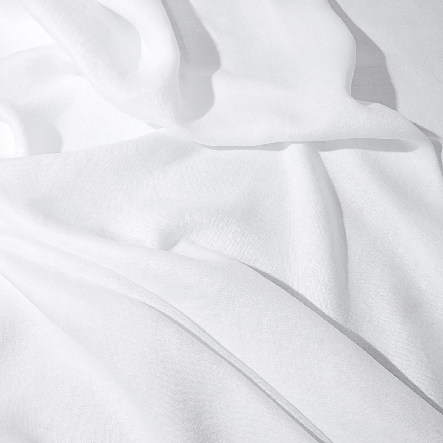 Premium White Linen Sateen Tablecloth - Elegant Dining Table Cover for Weddings, Parties & Home Decor