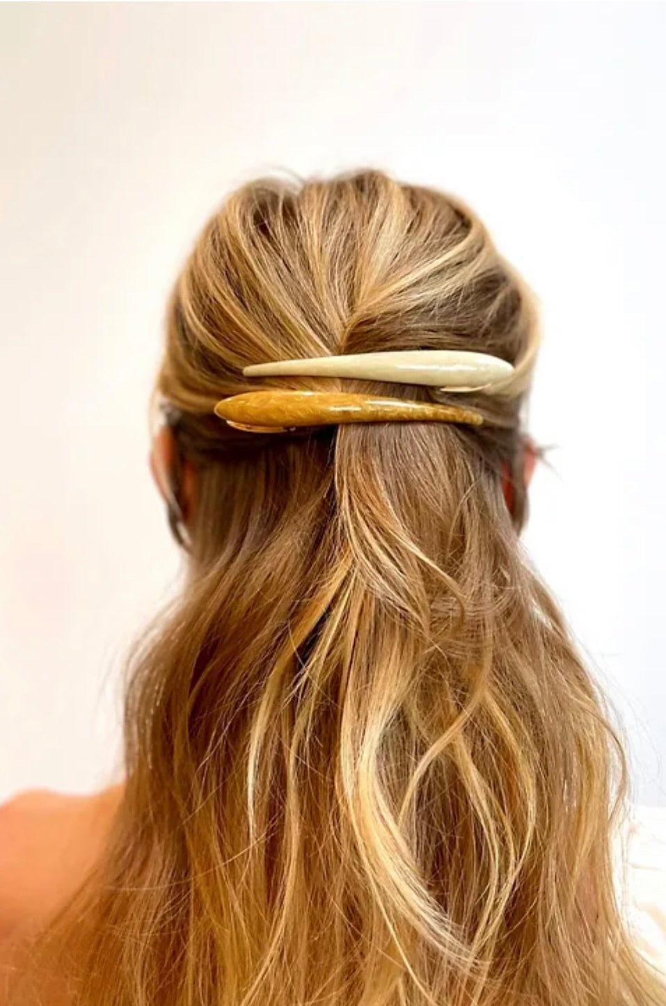 Super Pearlized Innovation Clip - Elegant Hair Accessory for Women, Perfect for Parties, Weddings & Everyday Styling