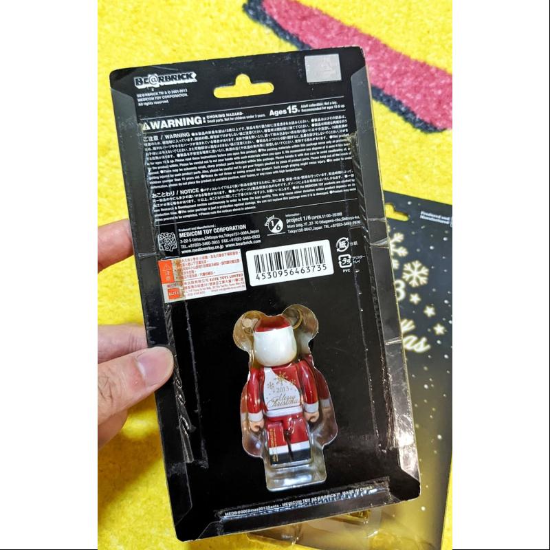 Bearbrick MERRY CHRISTMAS 2013 Set - 100% Limited Edition Medicom Be@rbrick Collectible Figure - Perfect for Holiday Decorations & Collector Displays