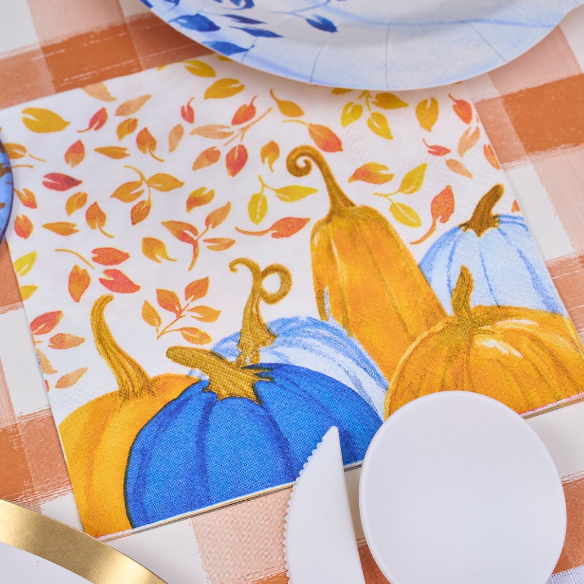 Harvest Blues Table Setting - Elegant Fall Dinnerware Set for Thanksgiving & Autumn Gatherings - Perfect for Holiday Entertaining & Seasonal Home Decor