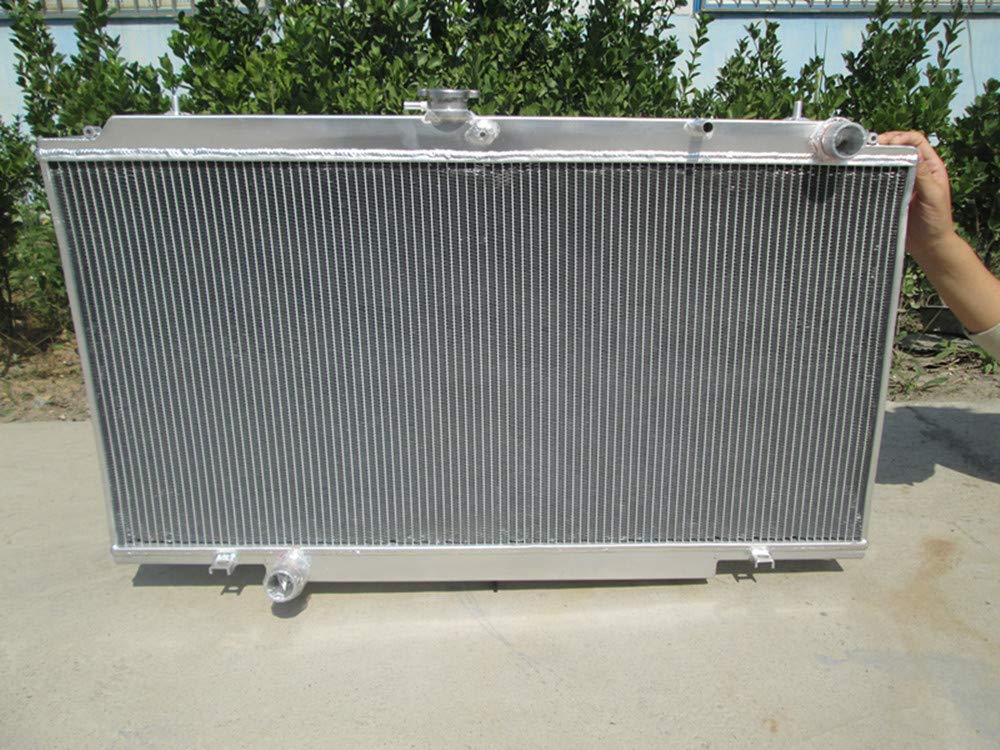 High Performance 3-Row Aluminum Radiator with Cooling Fans for Nissan Safari Patrol Y61 GU 2.8/3.0 TDI (RD28/ZD30/TD42 4.2L) - Perfect for Off-Road Adventures & Heavy-Duty Towing