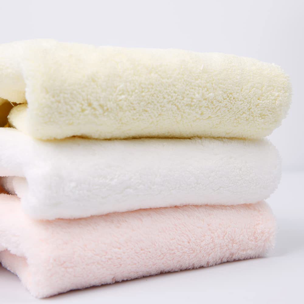 3 Pack Cute Animal Print Hand Towels - Super Soft Microfiber Coral Fleece Bathroom Towels with Hanging Loop - Highly Absorbent for Kitchen, Bathroom & Bedroom - Perfect for Kids, Guests & Home Decor (3pcs)