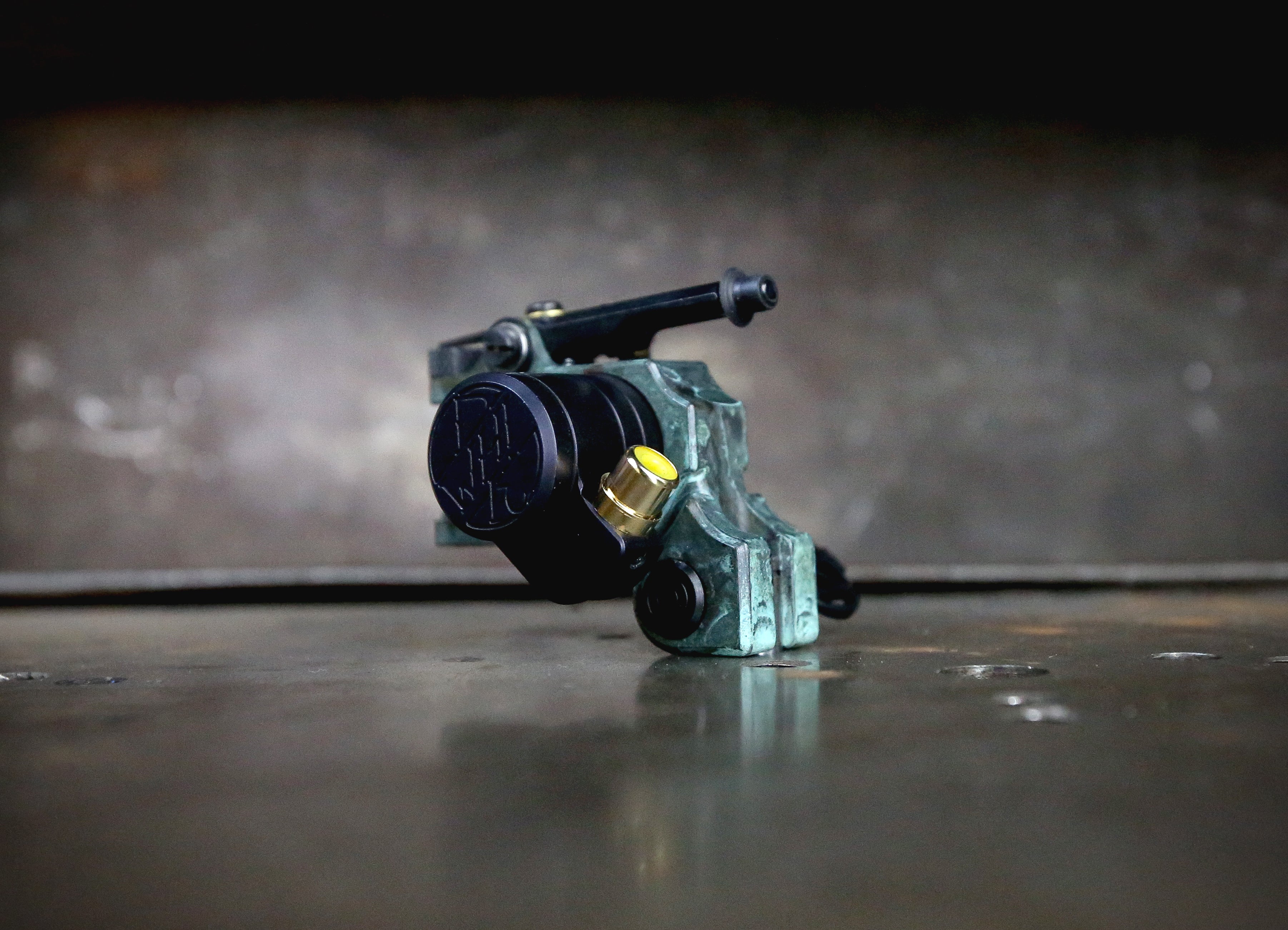Dan Kubin V3/23 Sidewinder Verdigris x Black RCA Cable - High-Quality Audio Cable for Turntables, Hi-Fi Systems & Home Theater Setups
