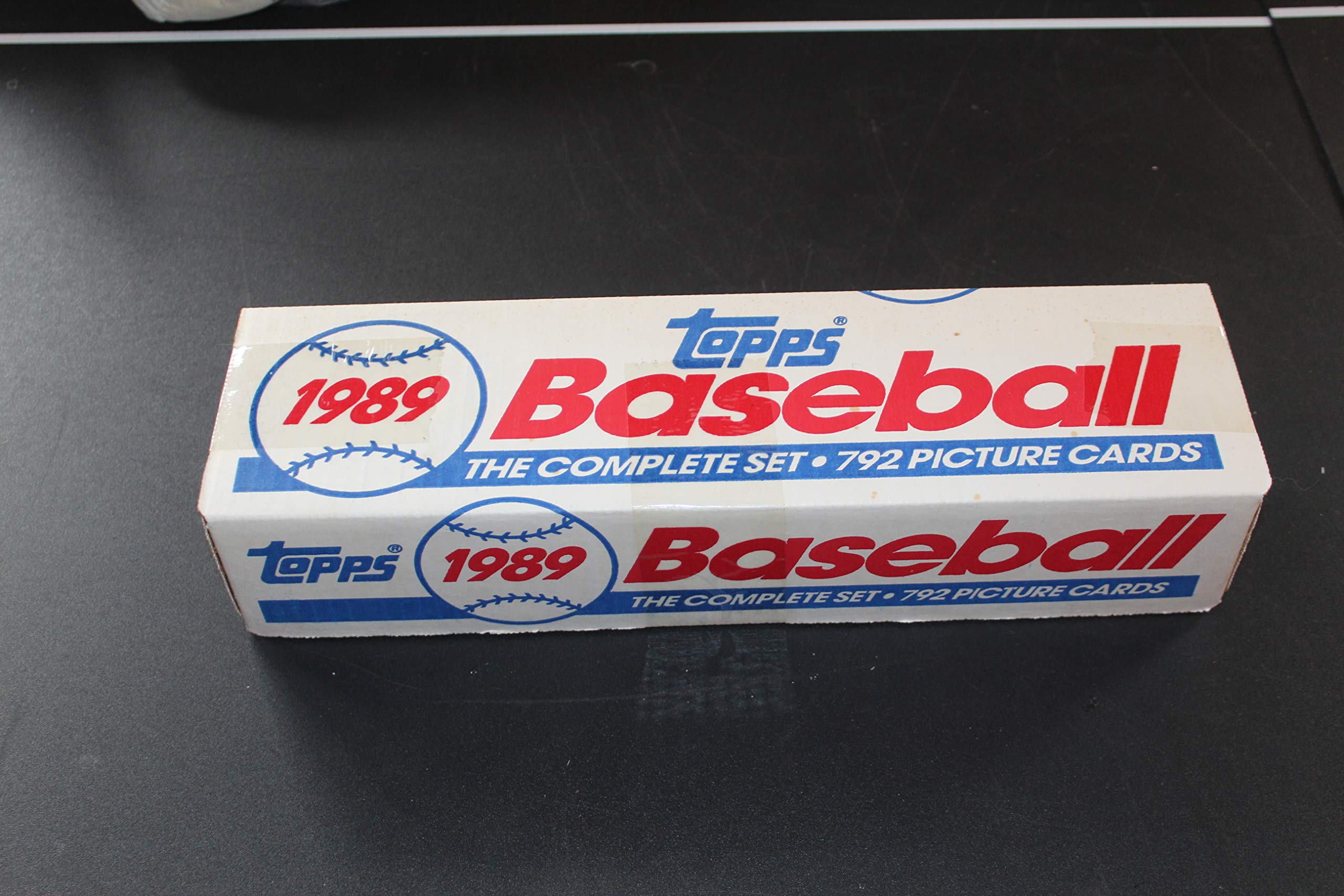 Topps 1989 MLB Baseball Factory Set - 750 Trading Cards Complete Collection for Baseball Fans & Collectors - Perfect for Memorabilia Displays, Sports Decor, and Gift Giving