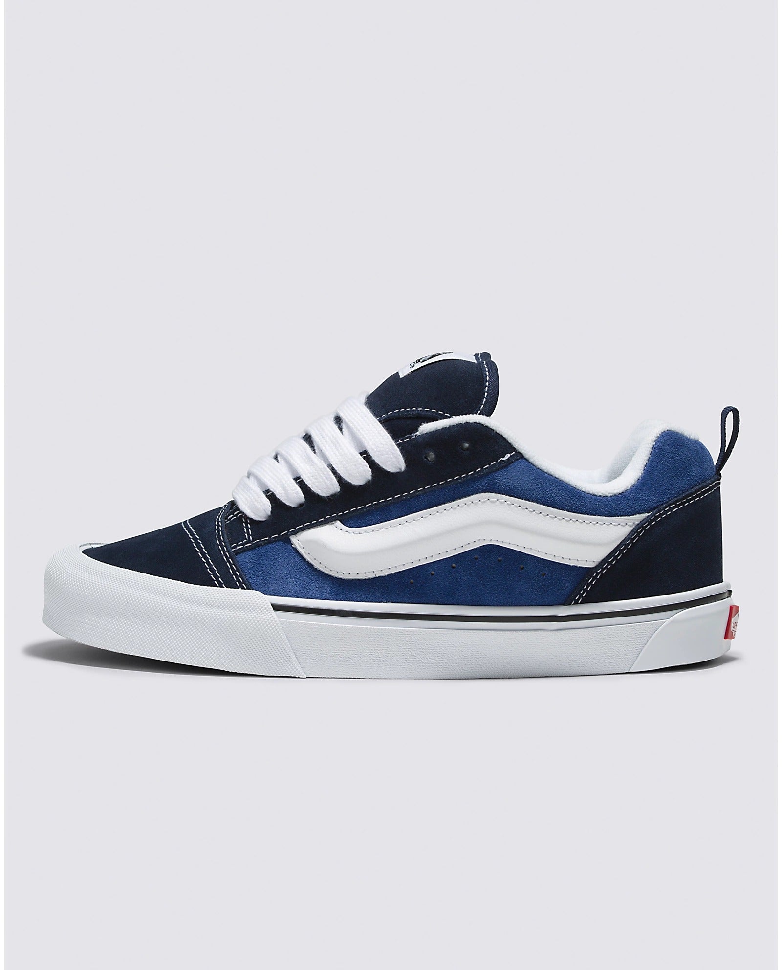 Knu Skool Sneakers - Trendy Vintage-Inspired Skate Shoes for Men & Women | Perfect for Streetwear, Casual Outfits & Skateboarding
