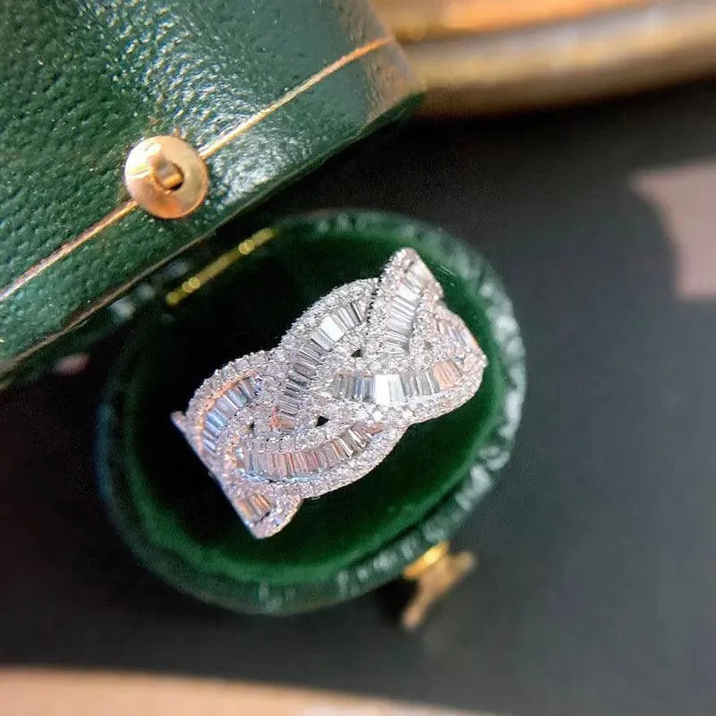 18K White Gold 0.65CT Real Diamond Hemp Flower Ring for Women - Luxury Fine Jewelry, Fashion Gift for Birthday, Anniversary & Special Occasions (Wedding, Party, Valentine's Day)