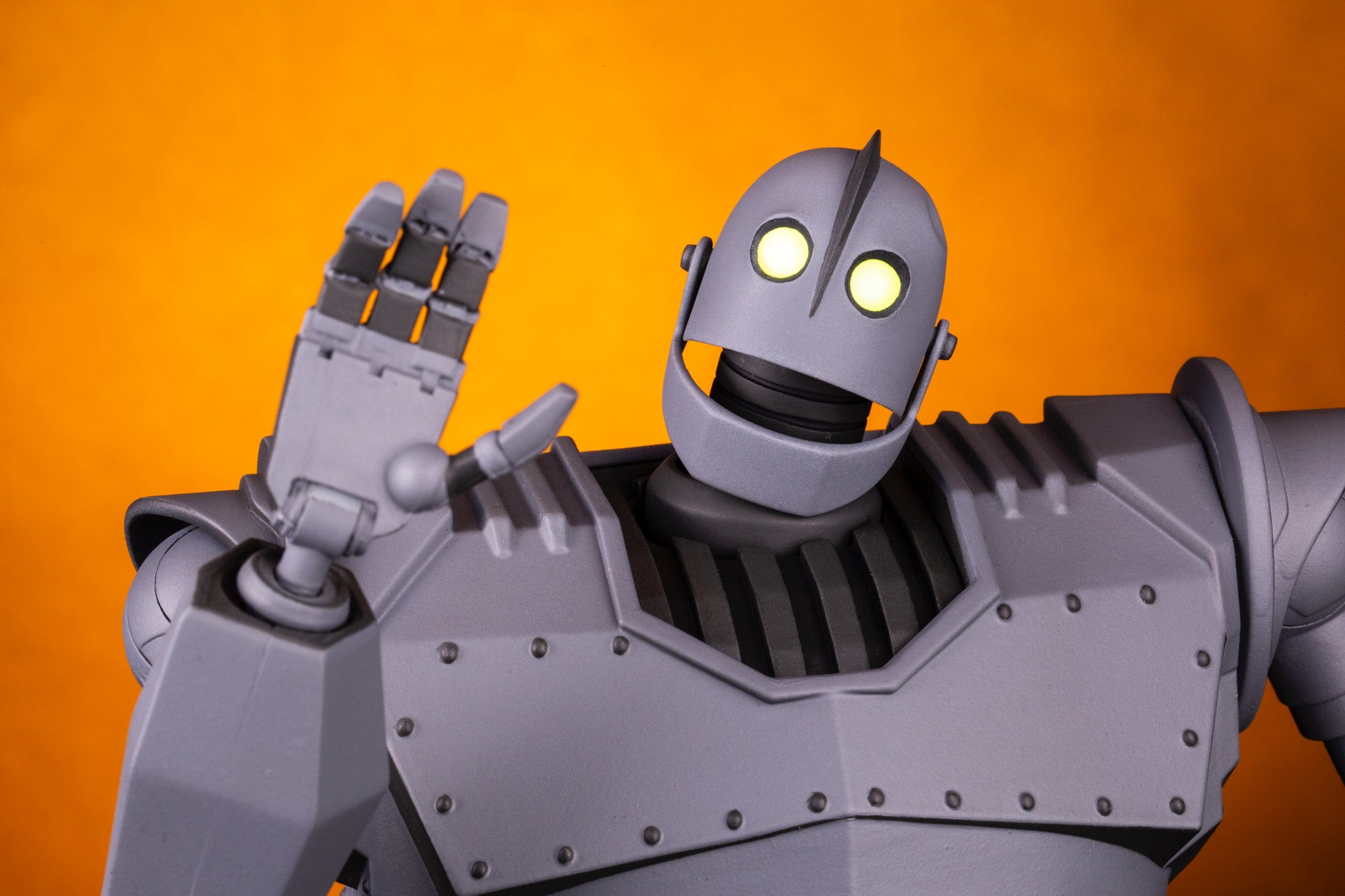 Iron Giant MONDO MECHA Collectible Action Figure - Premium Robot Toy for Display, Gifts & Anime Collections