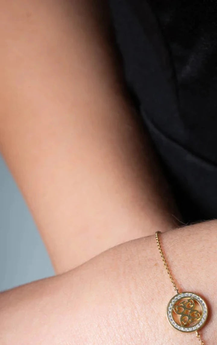 Georgini Sterling Silver Signature Bracelet for Women - Elegant & Durable 925 Silver Jewelry Gift for Birthday, Anniversary & Special Occasions