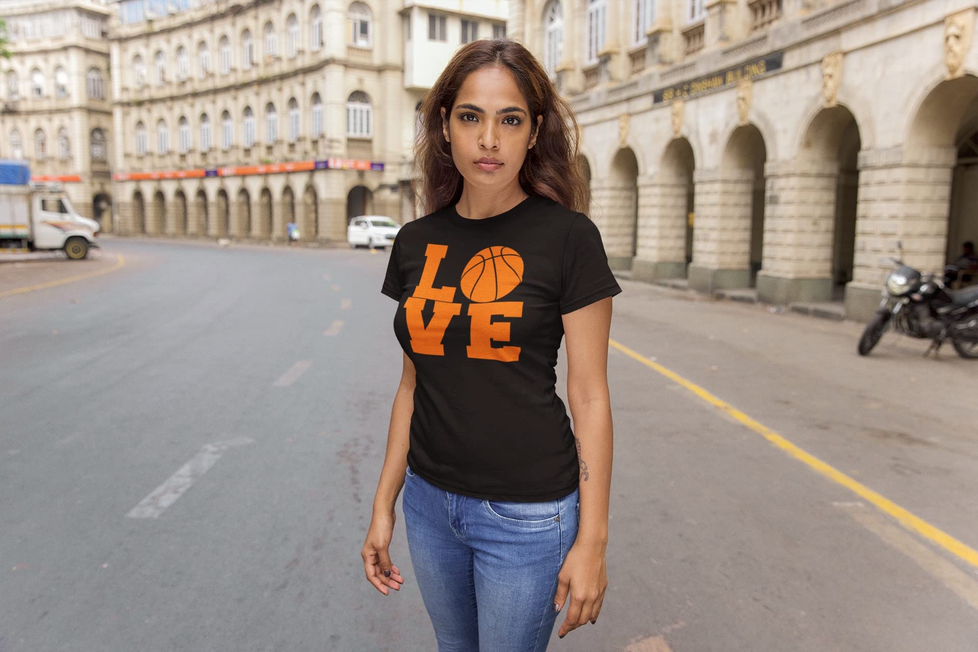 Basketball Love Black Juniors Soft T-Shirt - Comfortable Cotton Tee for Young Basketball Fans - Perfect for Games, Practice & Casual Wear