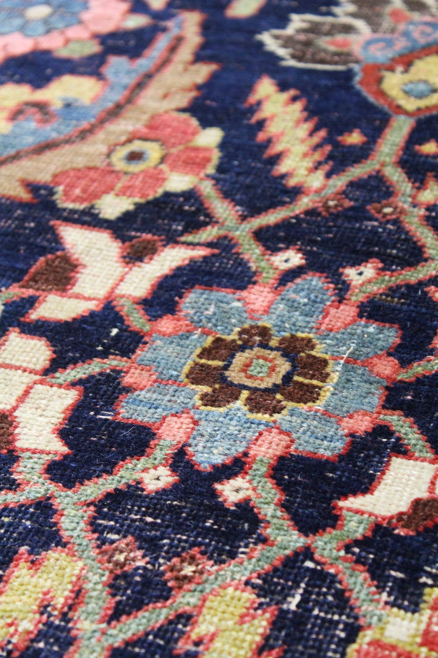 Antique Bijar Handwoven Tribal Rug JF8505 - Authentic Persian Wool Carpet for Living Room, Bedroom & Home Decor