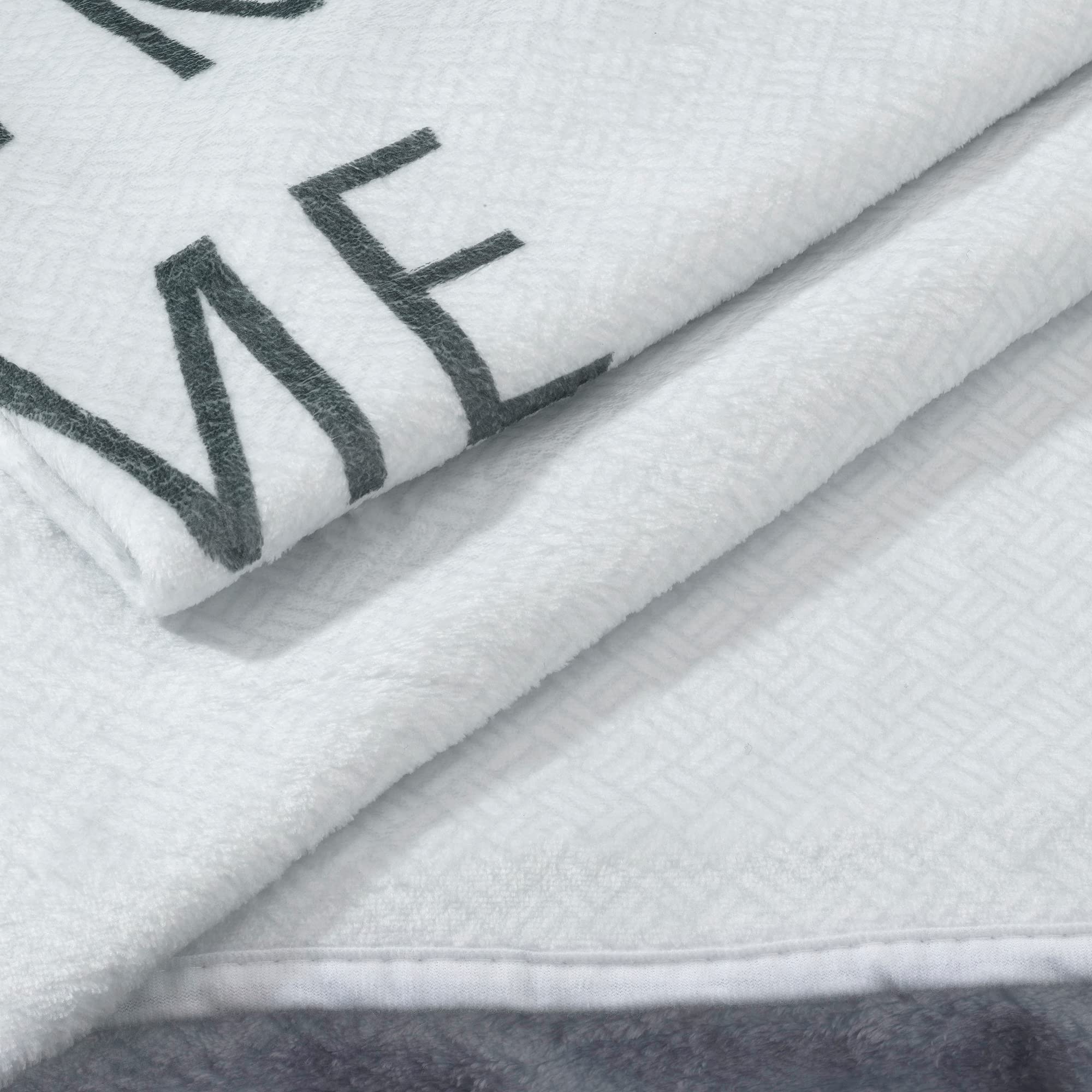 Lillian Rose Can Read This... Soft Fleece Blanket - One Size, Gray - Perfect for Cozy Nights, Gifts, and Home Decor