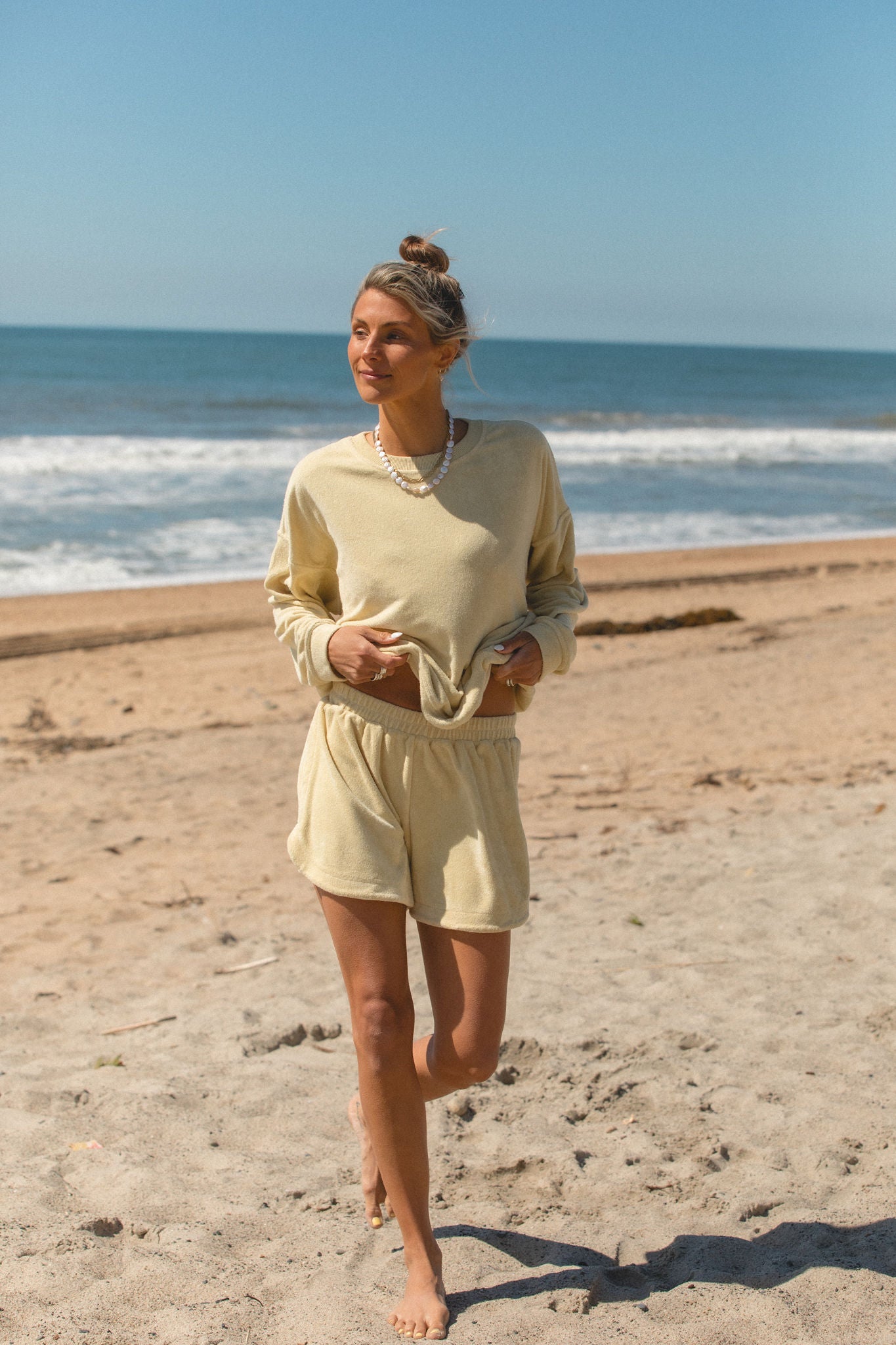 Surfrider Oversized Pullover Hoodie - Soft & Comfortable Beach Towel Cover-Up for Women & Men - Perfect for Surfing, Swimming, and Beach Vacations