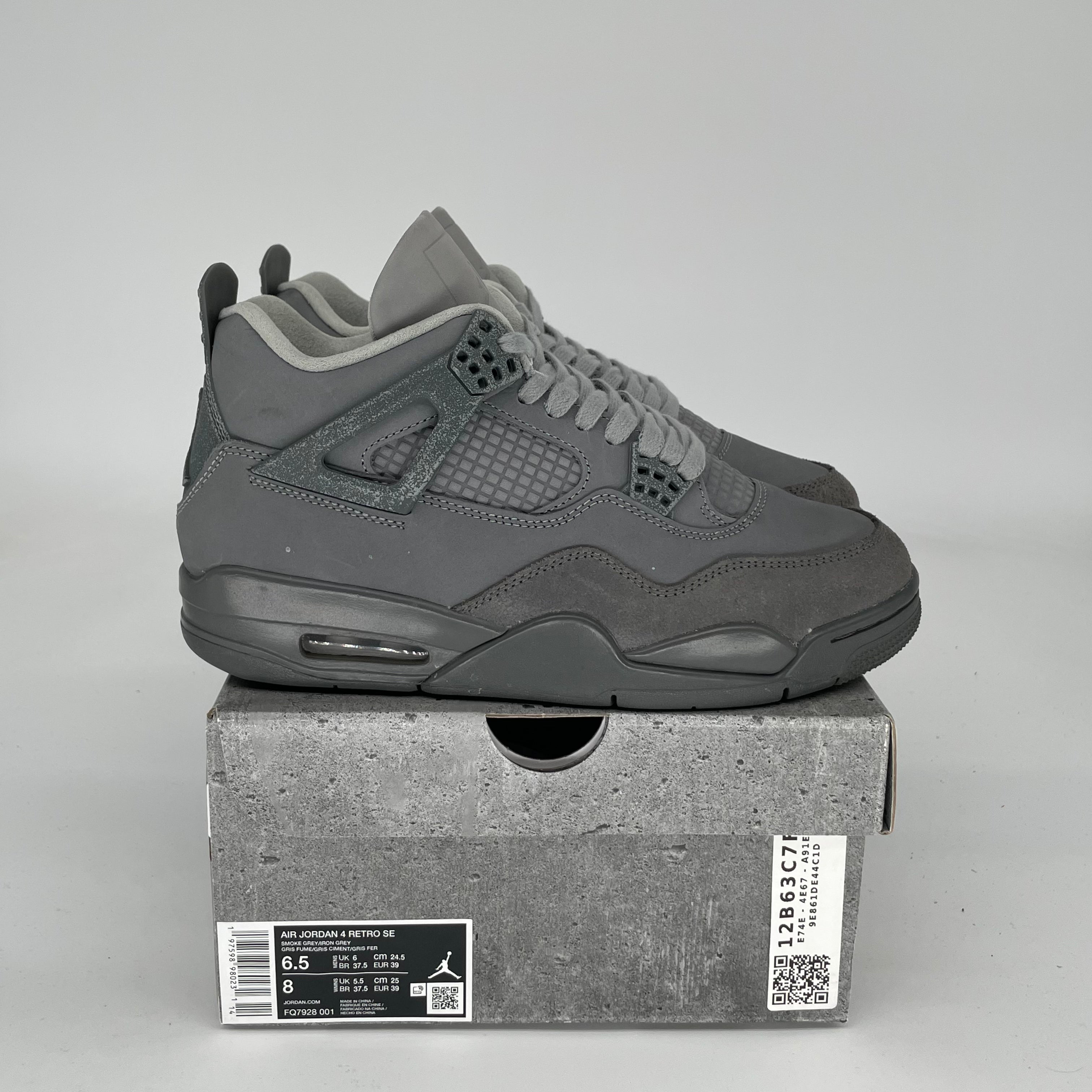 AIR JORDAN 4 Retro 