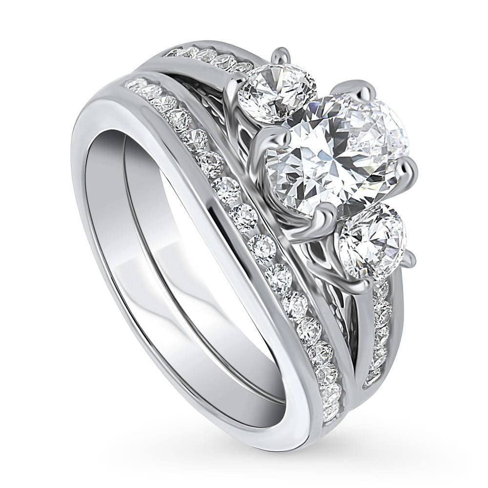 BERRICLE Sterling Silver 3-Stone Wedding & Engagement Ring Set - 1.2 Carat Oval Cut Cubic Zirconia CZ for Women, Rhodium Plated, Size 4-10 - Perfect for Proposals, Anniversaries & Special Occasions