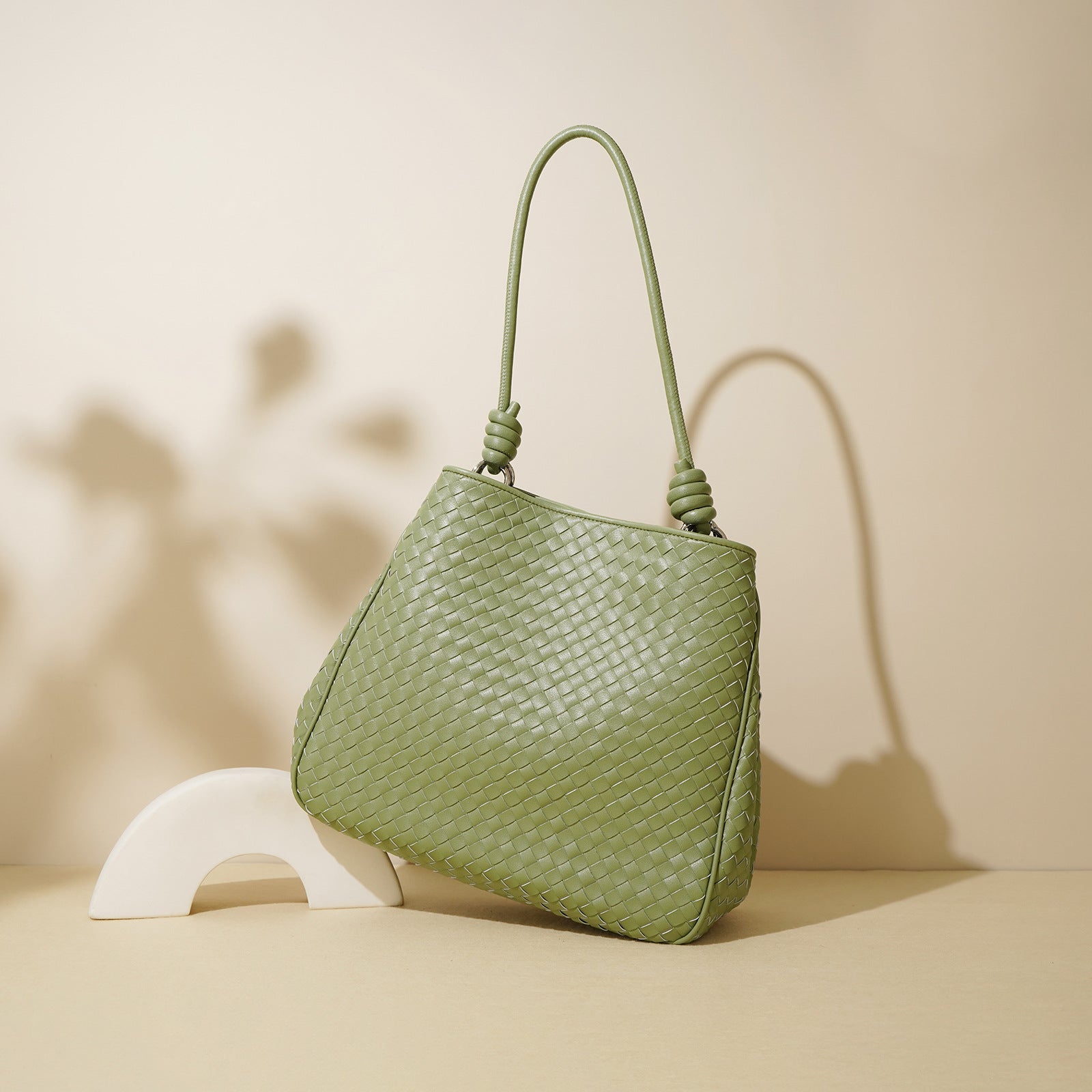Knotted Strap Woven Tote Bag - Stylish Handmade Beach Bag for Women, Perfect for Shopping, Travel & Summer Outings