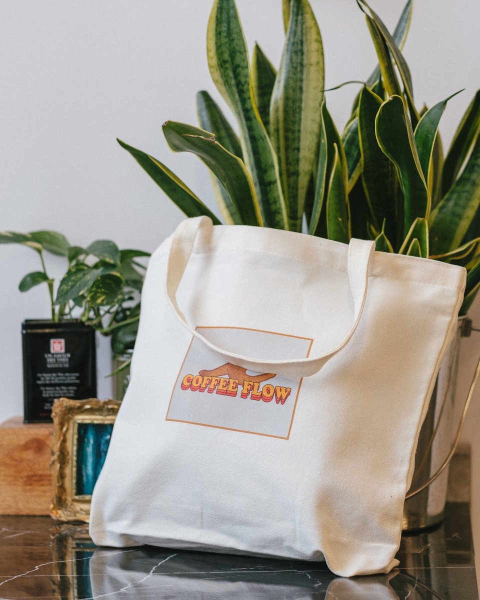 Stylish Coffee Themed Tote Bag with Flowing Design - Perfect for Grocery Shopping, Beach Trips & Everyday Use