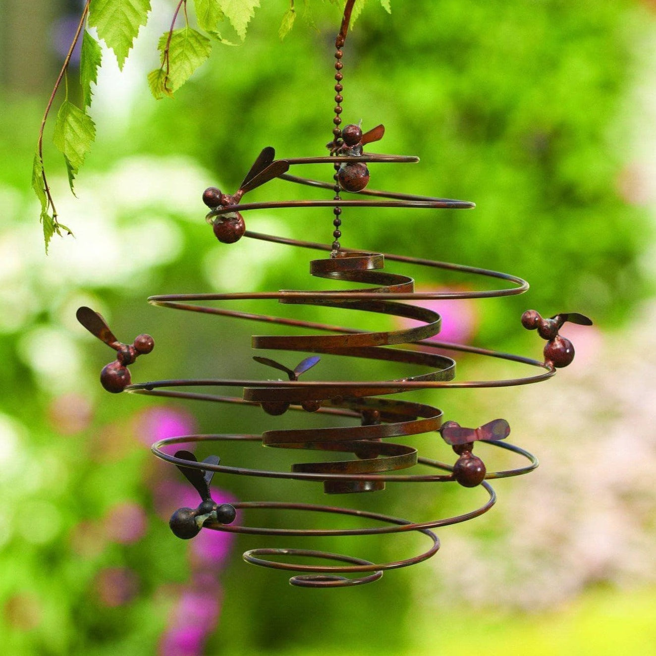 Double Spiral Bee Garden Ornament - Handcrafted Metal Decoration for Outdoor Lawn, Yard, and Patio Decor - Perfect for Garden, Backyard, and Landscape Design
