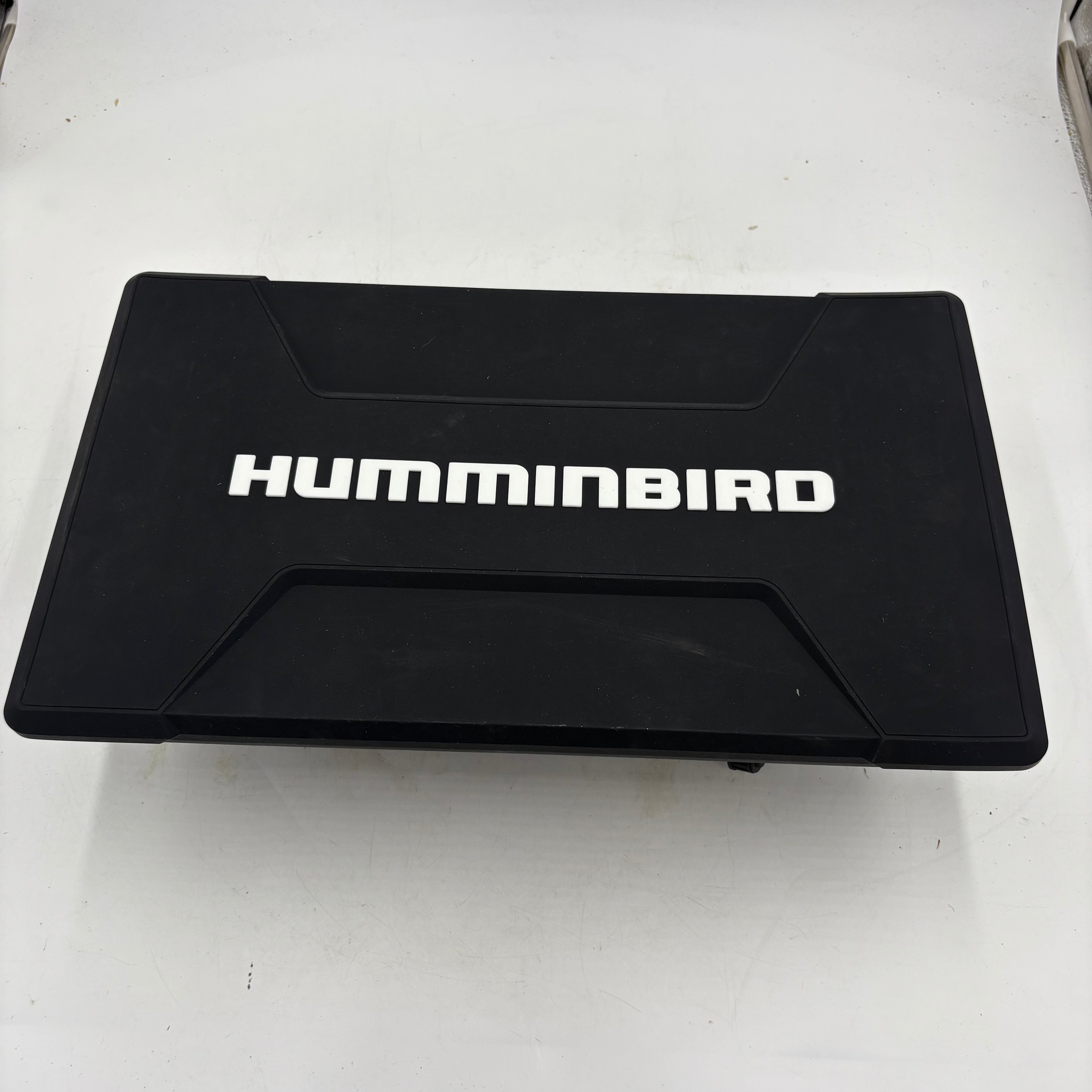 Humminbird Apex 16 MSI+ Fish Finder with CHIRP Sonar & GPS Navigation - Professional Marine Electronics for Fishing Boats | Perfect for Offshore, Freshwater & Ice Fishing Adventures