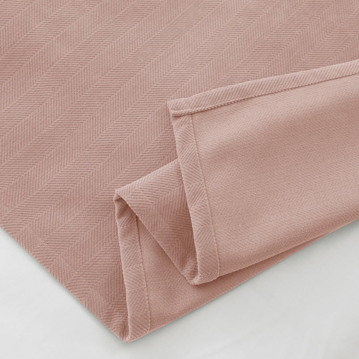 AMBERIS Single Layer Chenille Bed Runner in Coral Pink - Modern Bed Scarf for Home & Hotel Decor | Perfect for Queen/King Beds, Sofas, and Wedding Decorations