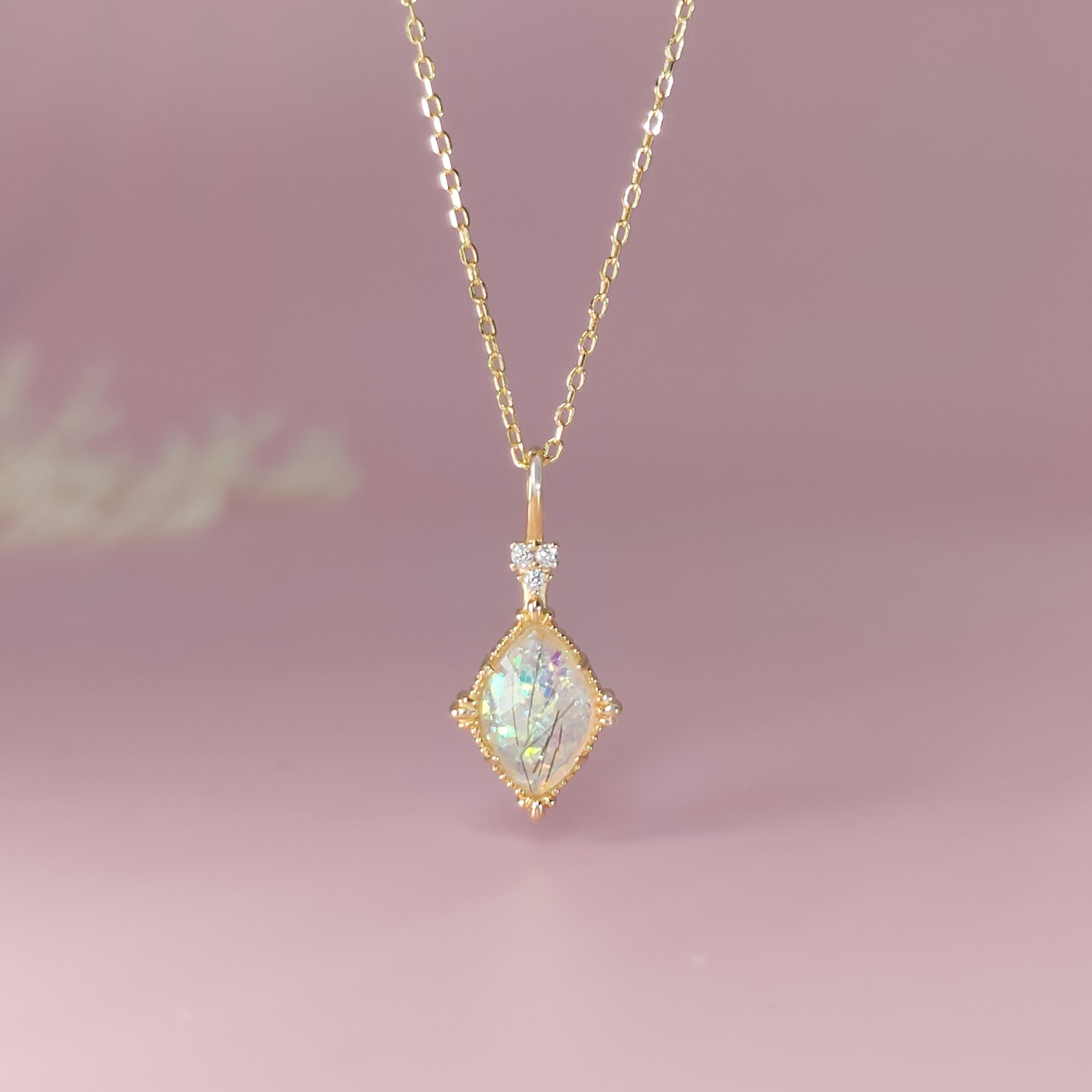 Breastmilk Keepsake Necklace - Personalized Memorial Jewelry for Moms - Perfect for Cherishing Precious Memories & Breastfeeding Journey