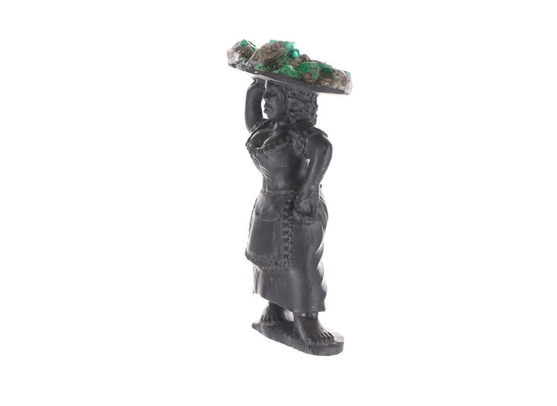 Colombian Emerald Fruit Lady Rough Crystal Sculpture – Handcrafted Gemstone Art for Home Decor, Meditation & Spiritual Healing