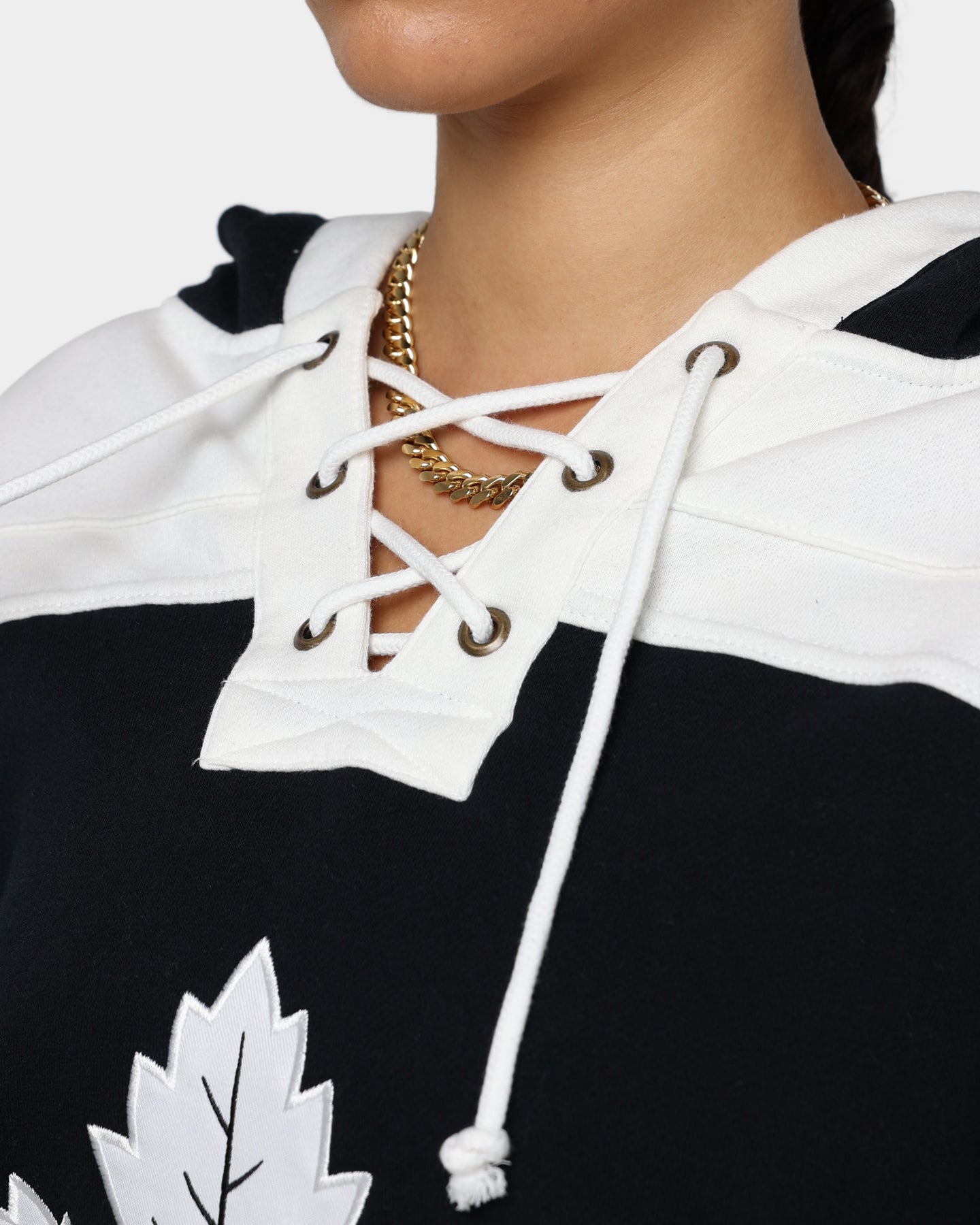 47 Brand Toronto Maple Leafs Superior Lacer Hoodie - Men's NHL Hockey Pullover Sweatshirt (Jet Black) - Perfect for Game Day, Casual Wear & Sports Fan Apparel