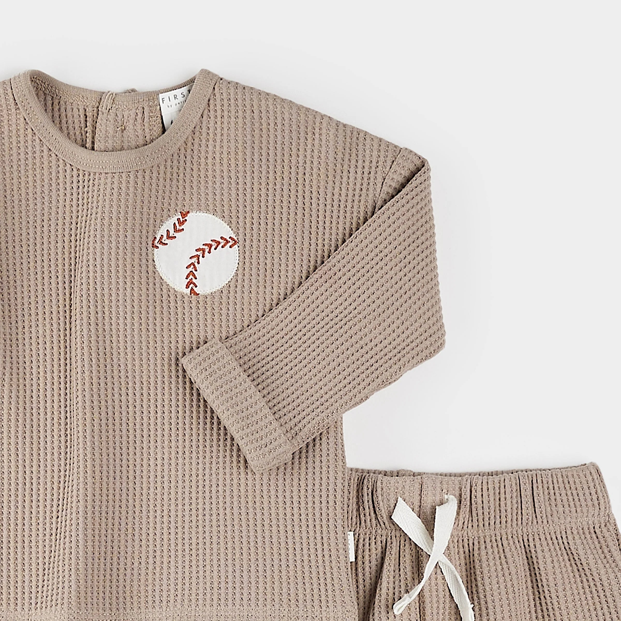 Men's Tan Baseball Thermal Shorts Set - Comfortable & Warm for Winter Training, Outdoor Sports & Casual Wear