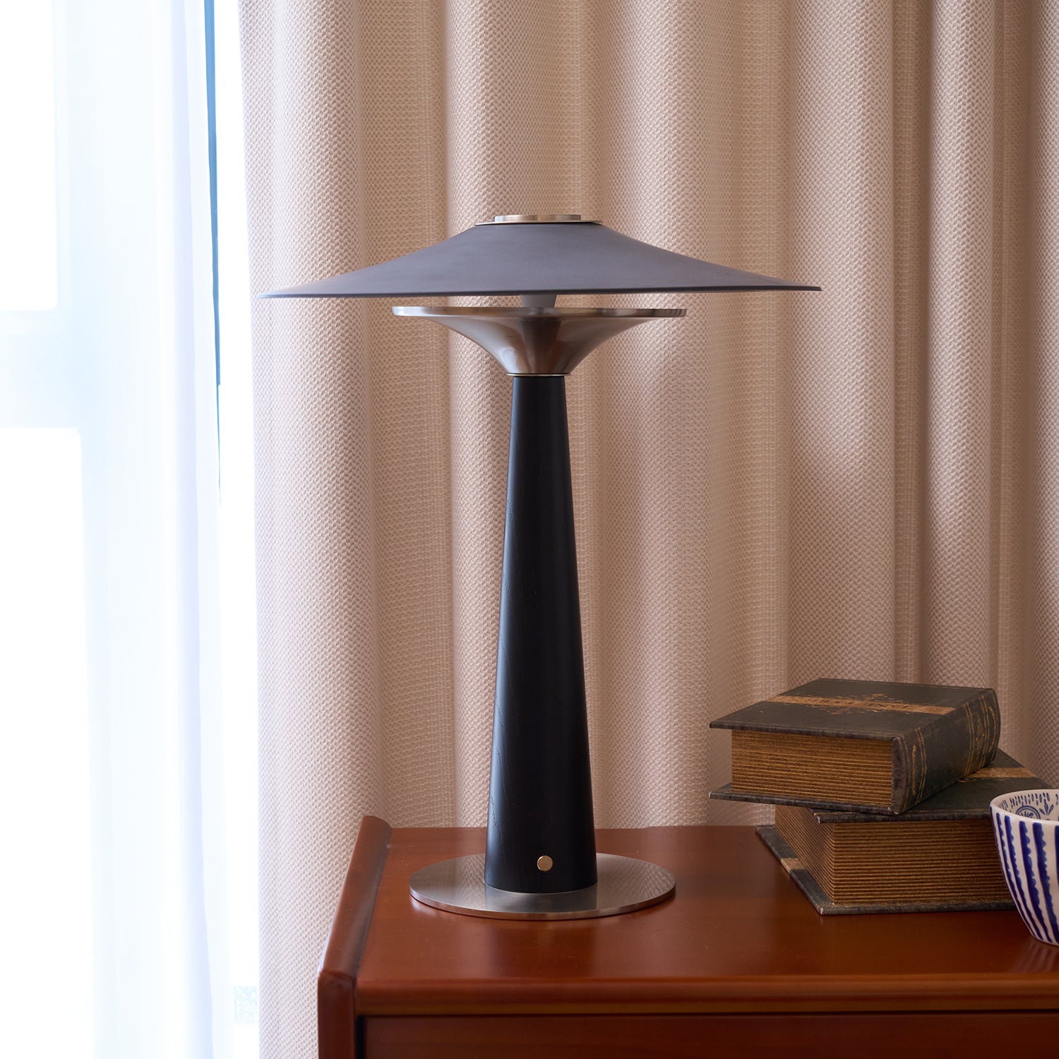 Kizu Peak Table Lamp - Modern LED Nightstand Lamp with USB Port, Adjustable Brightness for Bedroom, Living Room, Office | Perfect for Reading, Working & Relaxing
