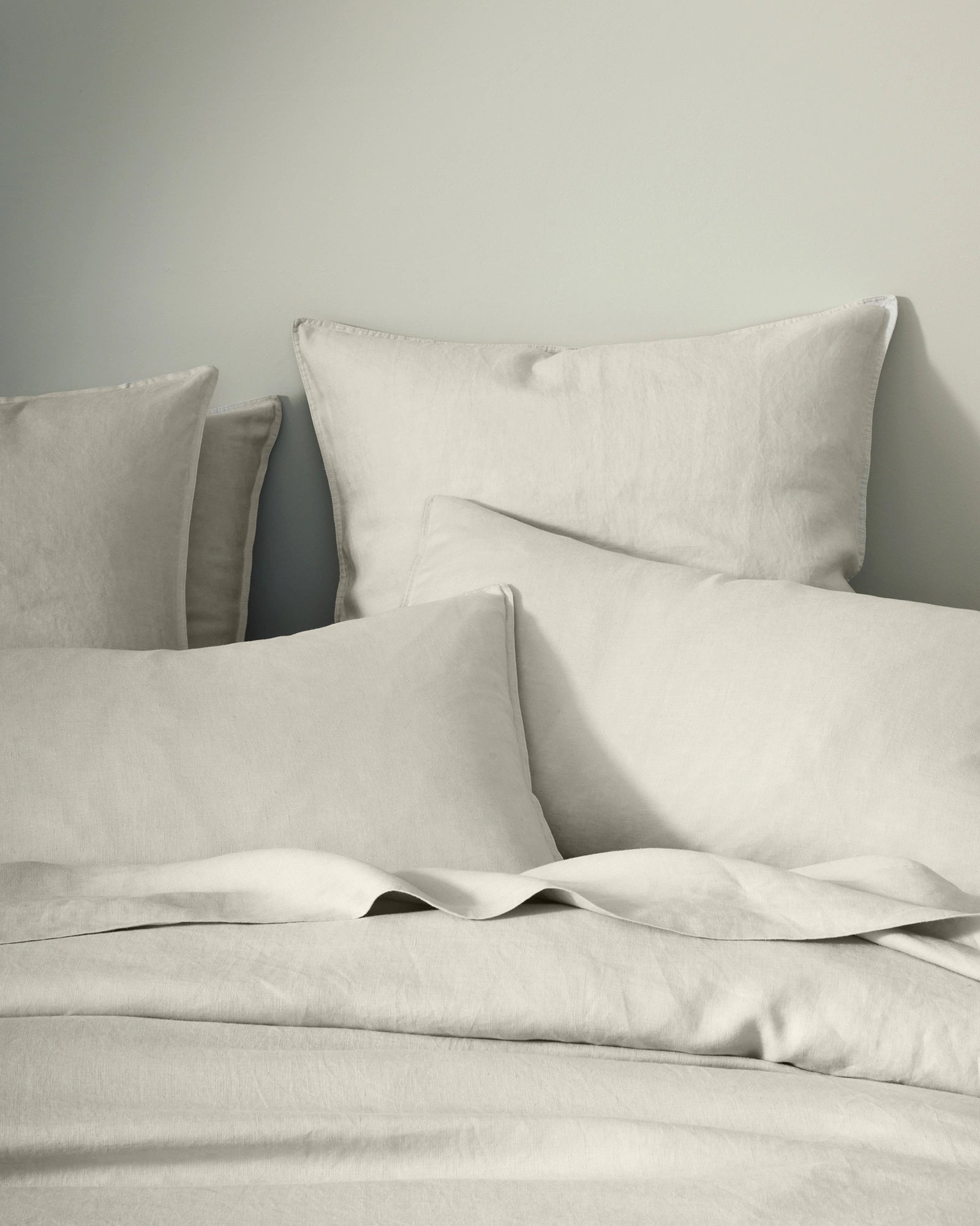 Ravello Quilt Cover Set - Bone White Luxury Bedding - Soft & Breathable Cotton Duvet Cover for Queen/King Size - Perfect for Master Bedroom, Guest Room & Cozy Home Decor