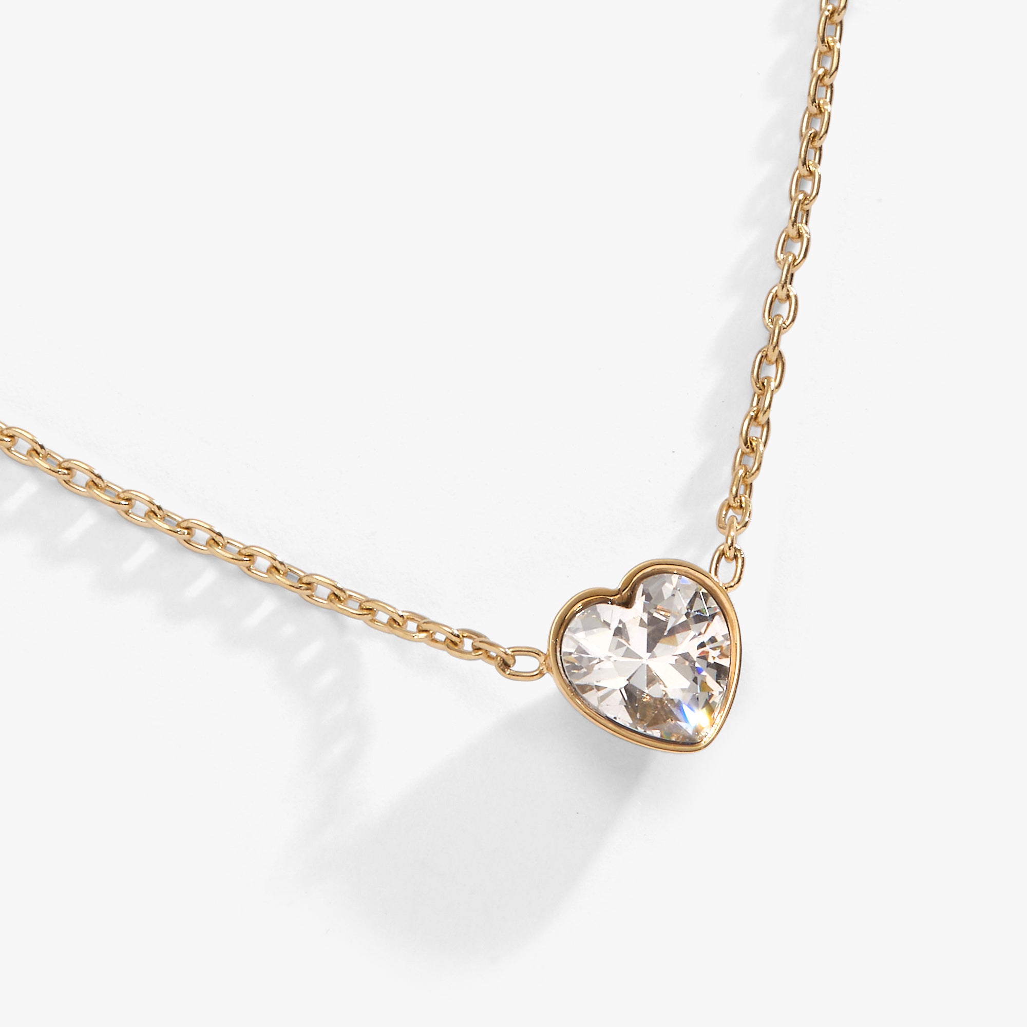 Elegant Crystal Heart Pendant Necklace for Women - 18K Gold Plated Gift for Valentine's Day, Anniversary & Special Occasions