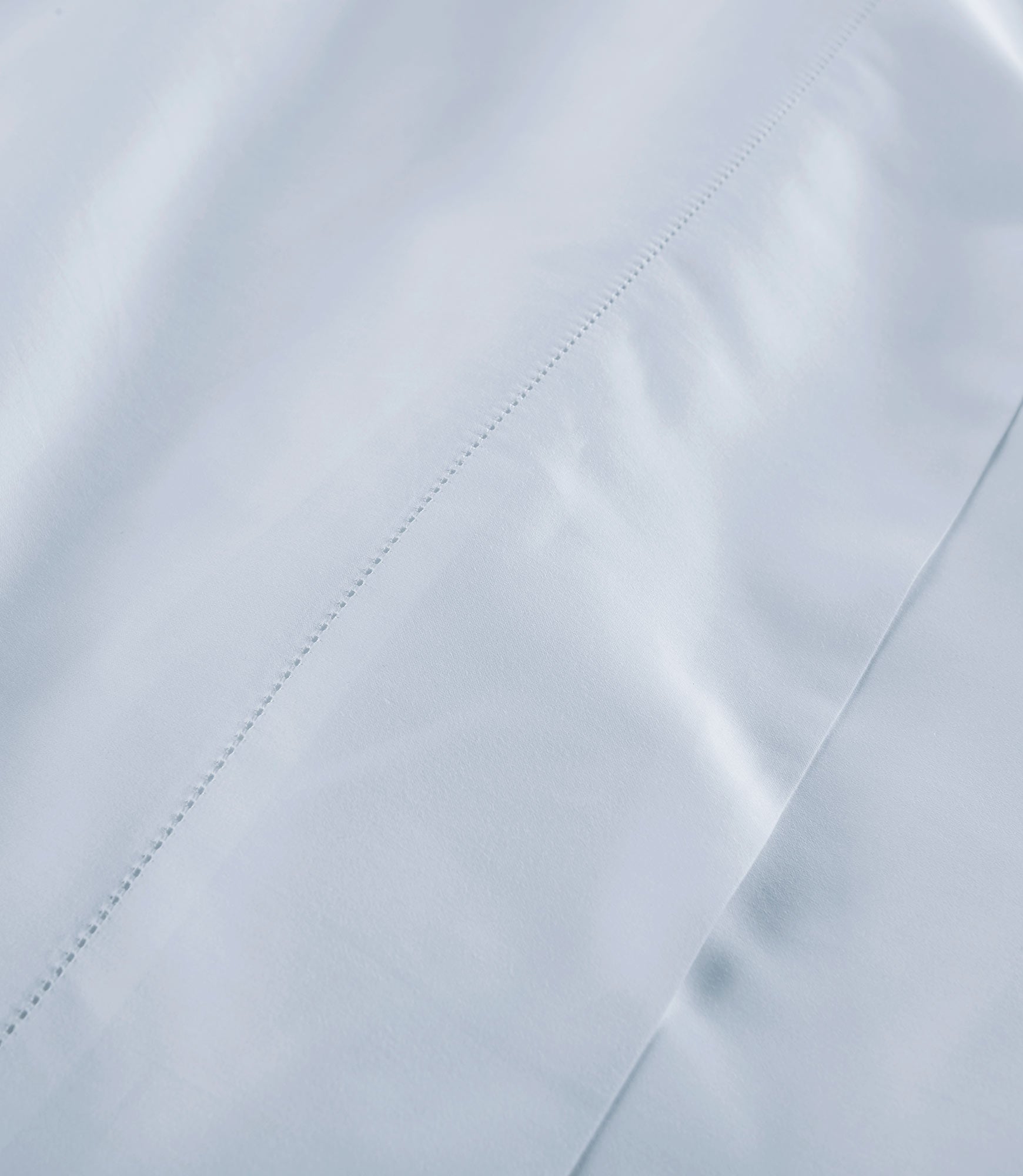 Premium Clara Sateen Sheet Set - Soft 100% Cotton Bed Sheets, Breathable & Wrinkle Resistant - Perfect for Master Bedroom, Guest Room & Dorm Use