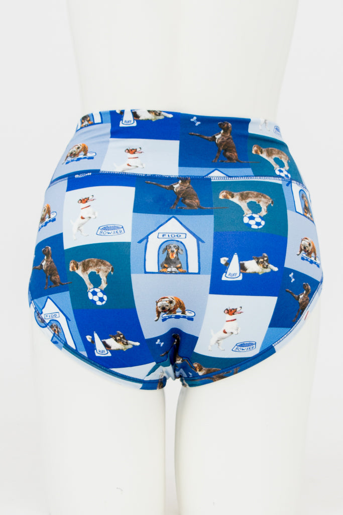 La Gaunche Blue Dog Bamboo - Eco-Friendly Bamboo Dog Toy for Chewing & Play - Perfect for Indoor & Outdoor Pet Activities