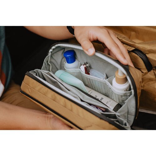 Peak Design Wash Pouch Coyote - Waterproof Travel Toiletry Bag for Men & Women | Compact Organizer for Shampoo, Toothbrush & Cosmetics | Perfect for Camping, Gym & Air Travel
