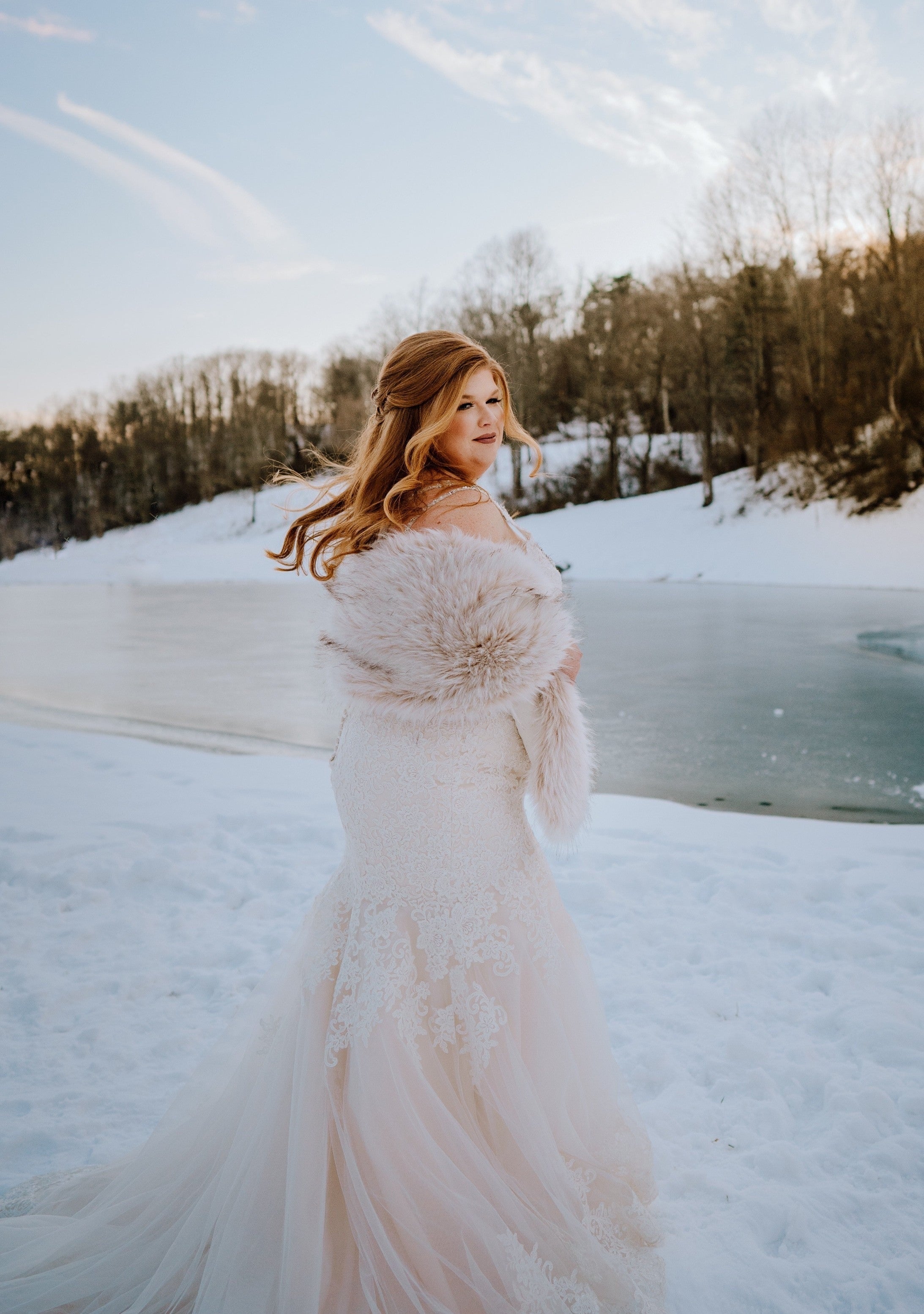 Blush Pink Faux Fur Shawl with Black Tips - Elegant Winter Wrap for Women | Perfect for Parties, Weddings & Cold Weather Outfits (Lilian Blu02)