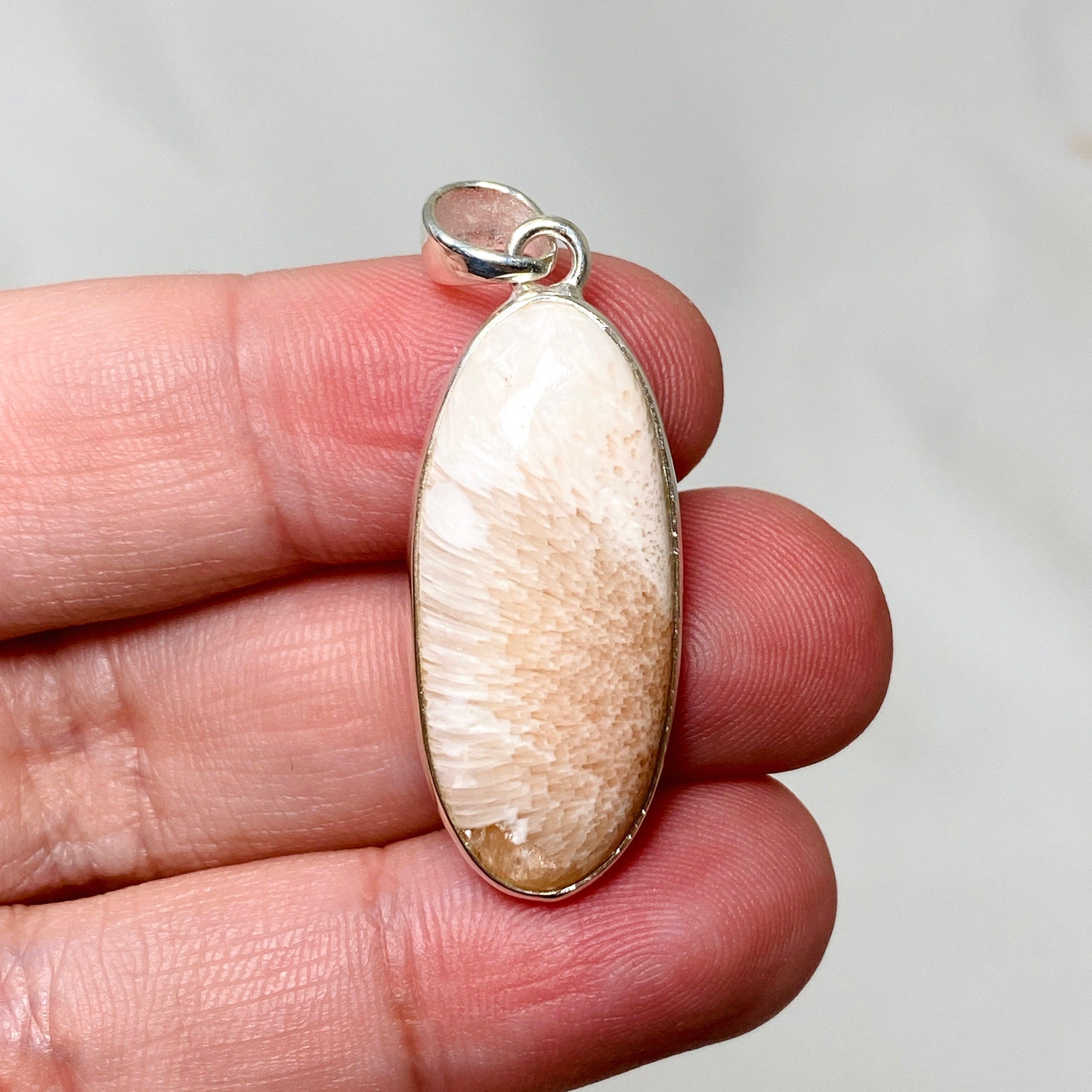 Natural Peach Scolecite Oval Pendant Necklace - Healing Crystal Jewelry for Women - Perfect for Meditation, Energy Balancing & Spiritual Gifts