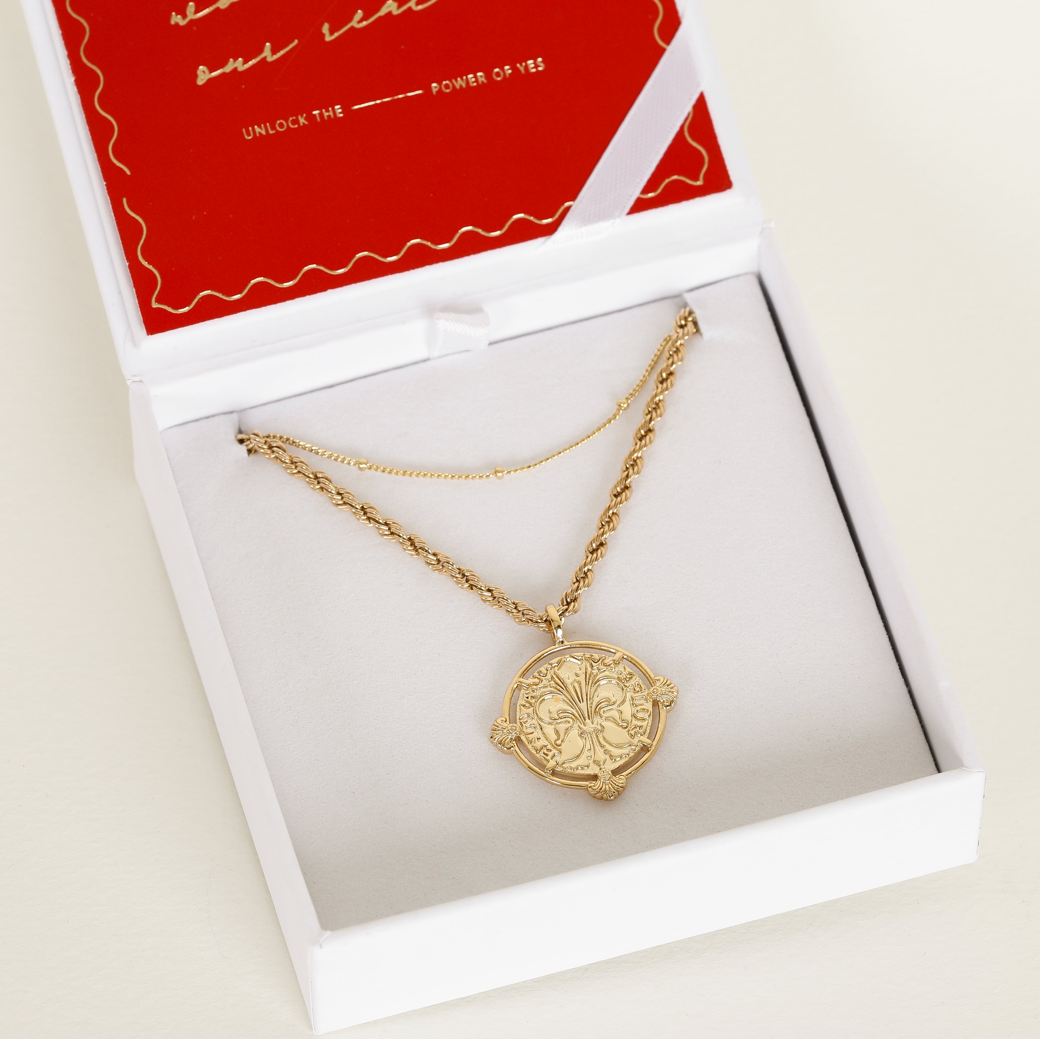 Elegant Versailles Pendant Necklace for Women - 18K Gold Plated French Baroque Style Jewelry - Perfect for Weddings, Parties & Special Occasions