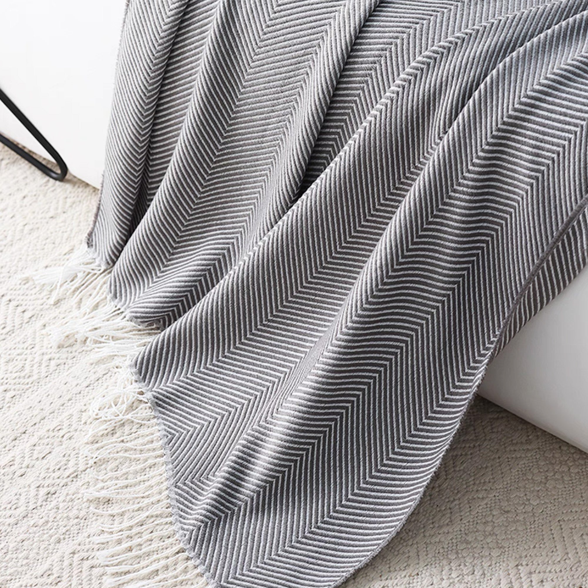 Soft Herringbone Fringed Throw Blanket - Cozy Knit Blanket for Couch, Bed & Sofa - Perfect for Winter, Home Decor & Gift Giving