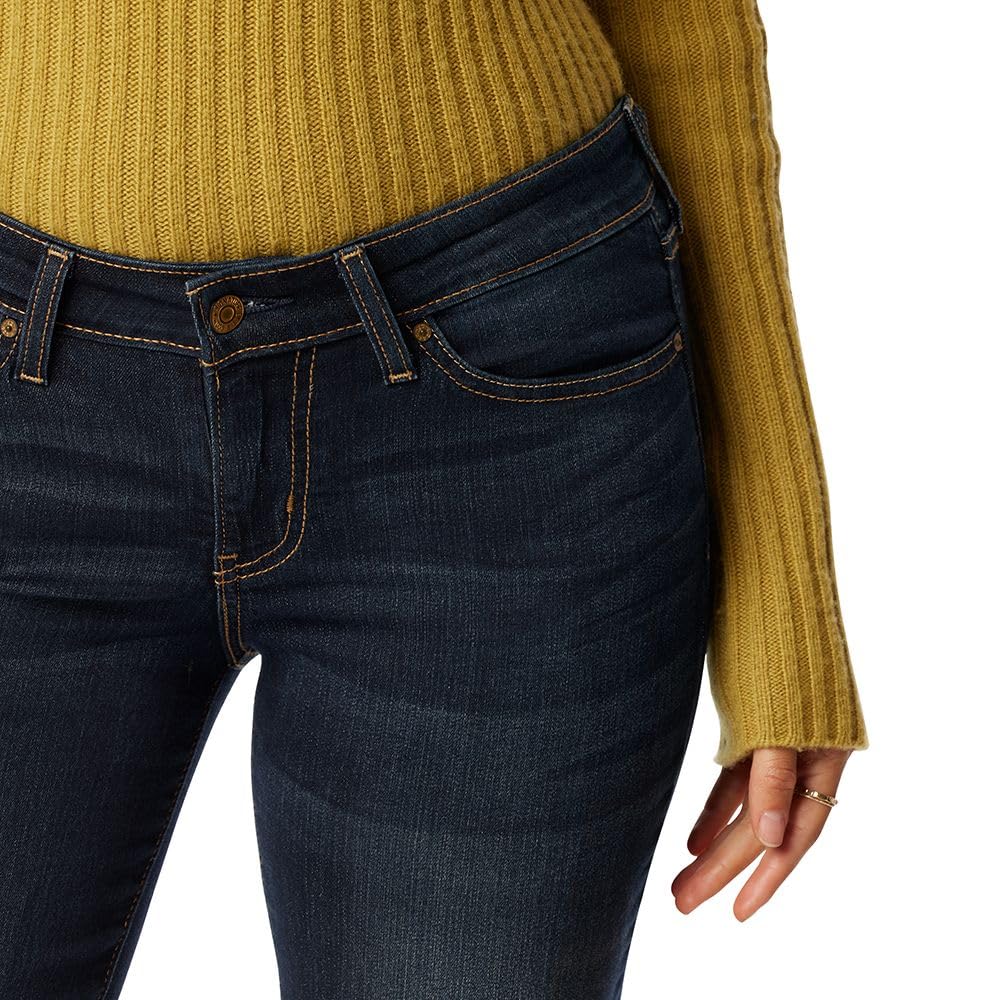 Levi's Signature Gold Women's Modern Bootcut Jeans - Plus Size Available | Comfortable Stretch Denim Pants for Casual Wear & Office Outfits