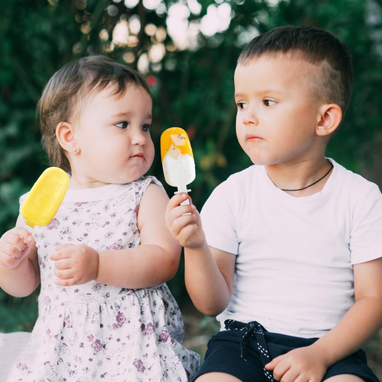 WMKGG 1.2 oz Mini Popsicle Silicone Molds for Kids - 2 Pack Classic Homemade Ice Pop Molds with Sticks & Lid, Stackable BPA-Free Ice Cream Molds for Summer Treats, Birthday Parties & Family Fun