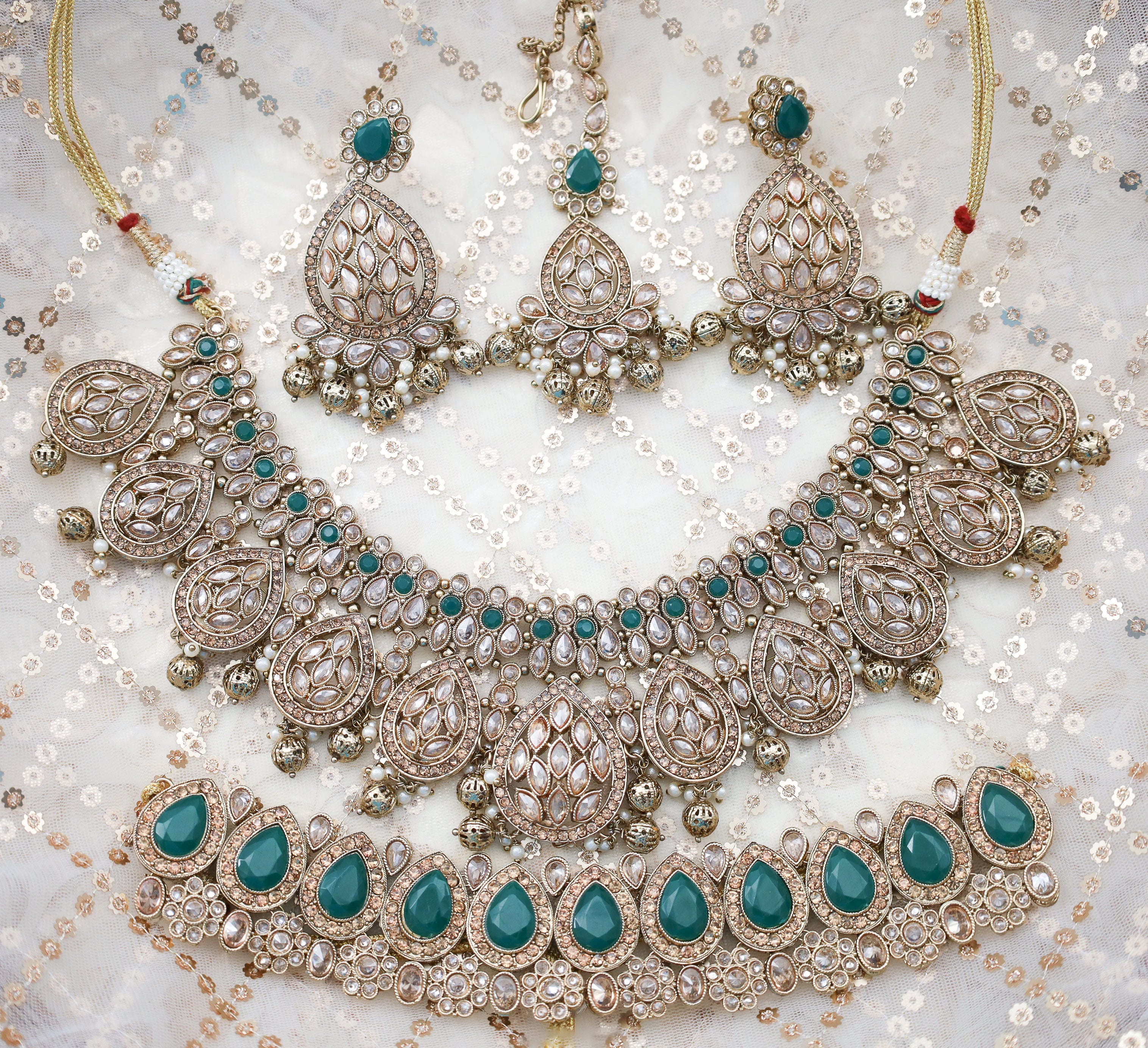 Aarini Polki Full Set Jewelry - Traditional Indian Kundan Necklace, Earrings & Bracelet Set for Weddings, Parties & Festive Occasions