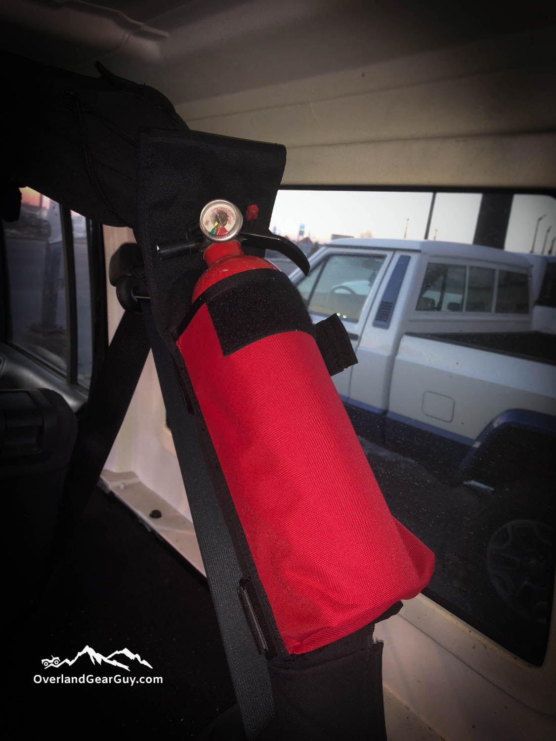 Jeep Fire Extinguisher Pouch Roll Bar Mount - Heavy Duty Off-Road Accessory for Wrangler & Gladiator (Perfect for Emergency Safety Gear Storage During Off-Roading Adventures)