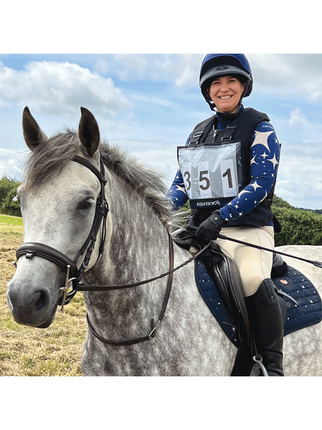 Eventing Competition Bib - Durable Horse Riding Number Bib for Equestrian Sports - Perfect for Cross-Country, Dressage & Show Jumping Events