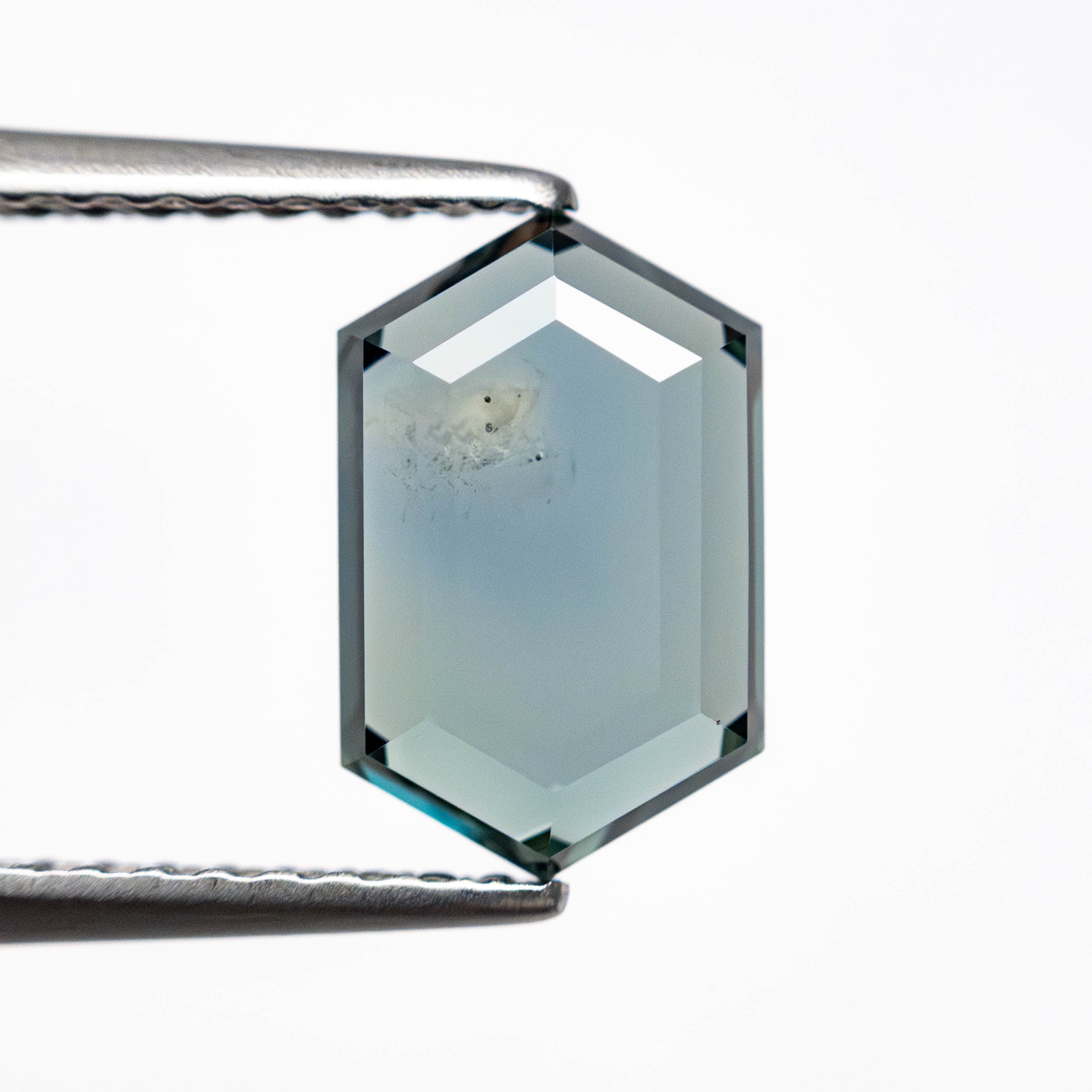 2.35ct Natural Hexagon Portrait Cut Sapphire Gemstone - 9.47x5.96x3.23mm for Jewelry Making, Engagement Rings & Unique Gifts